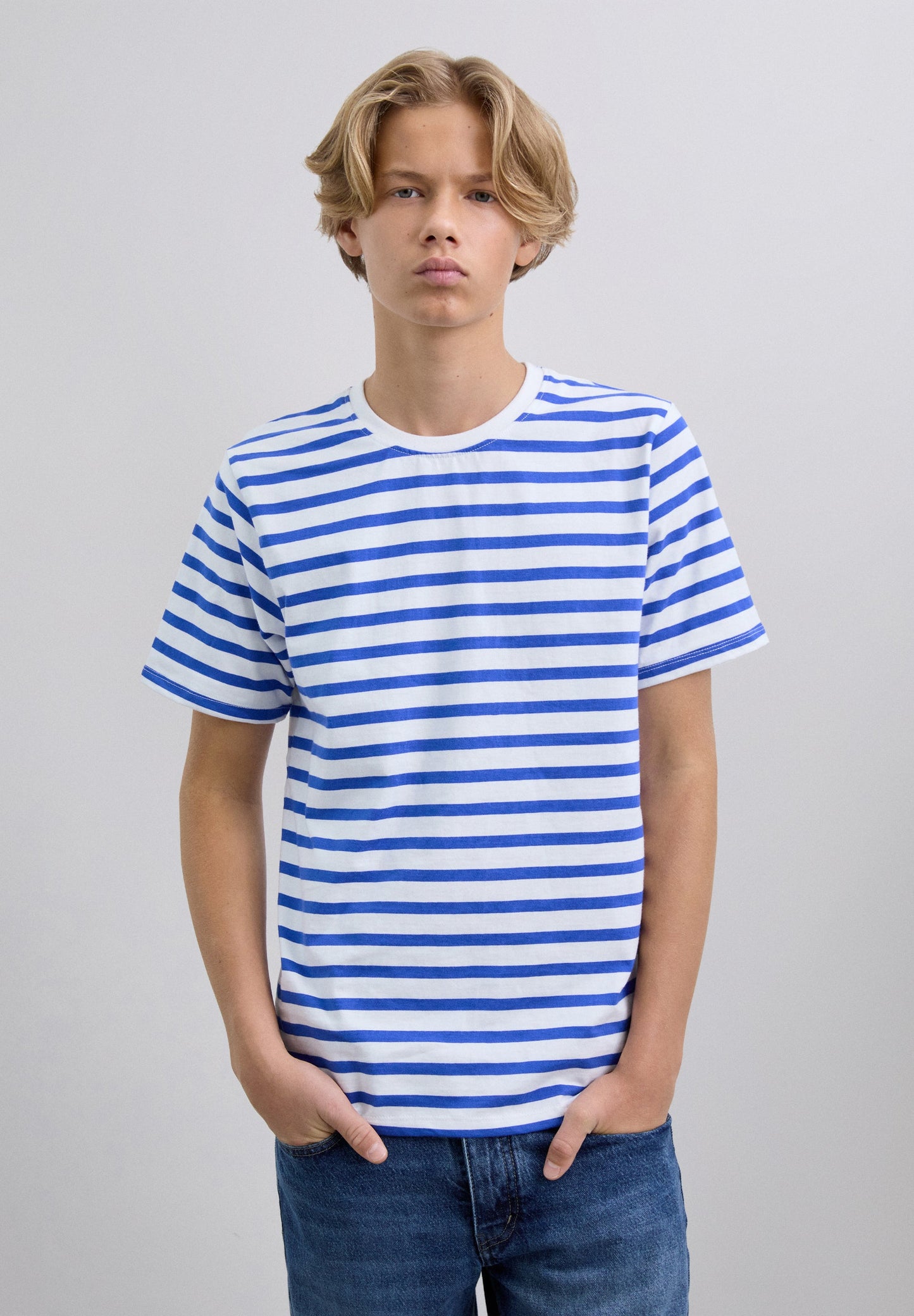 STRIPED T-SHIRT
