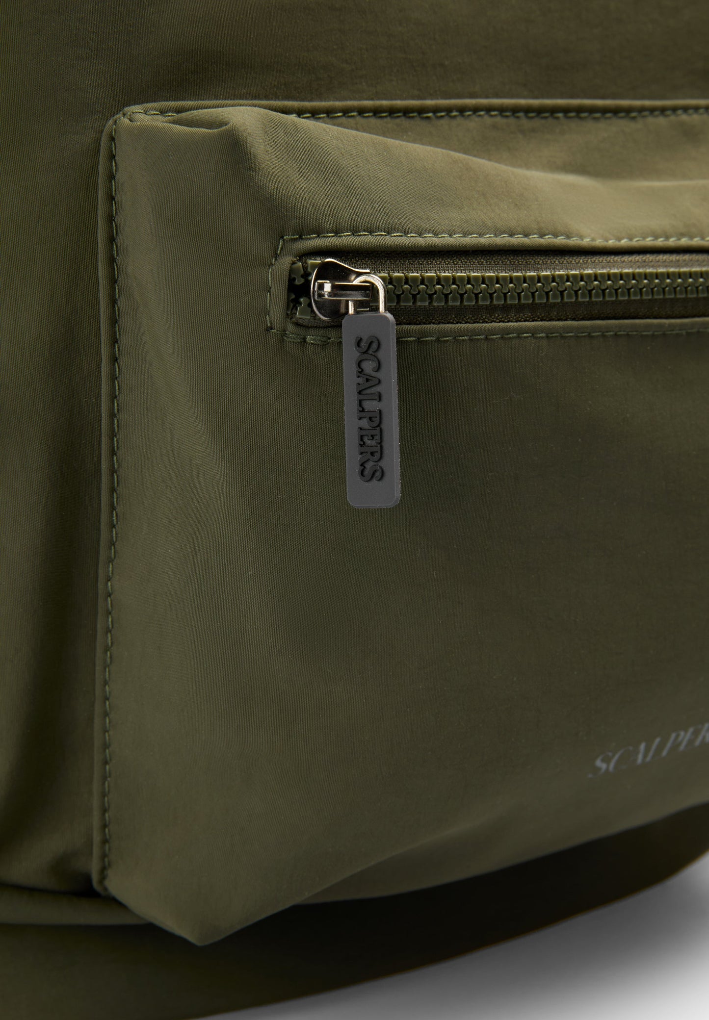 TECHNICAL BACKPACK WITH SKULL