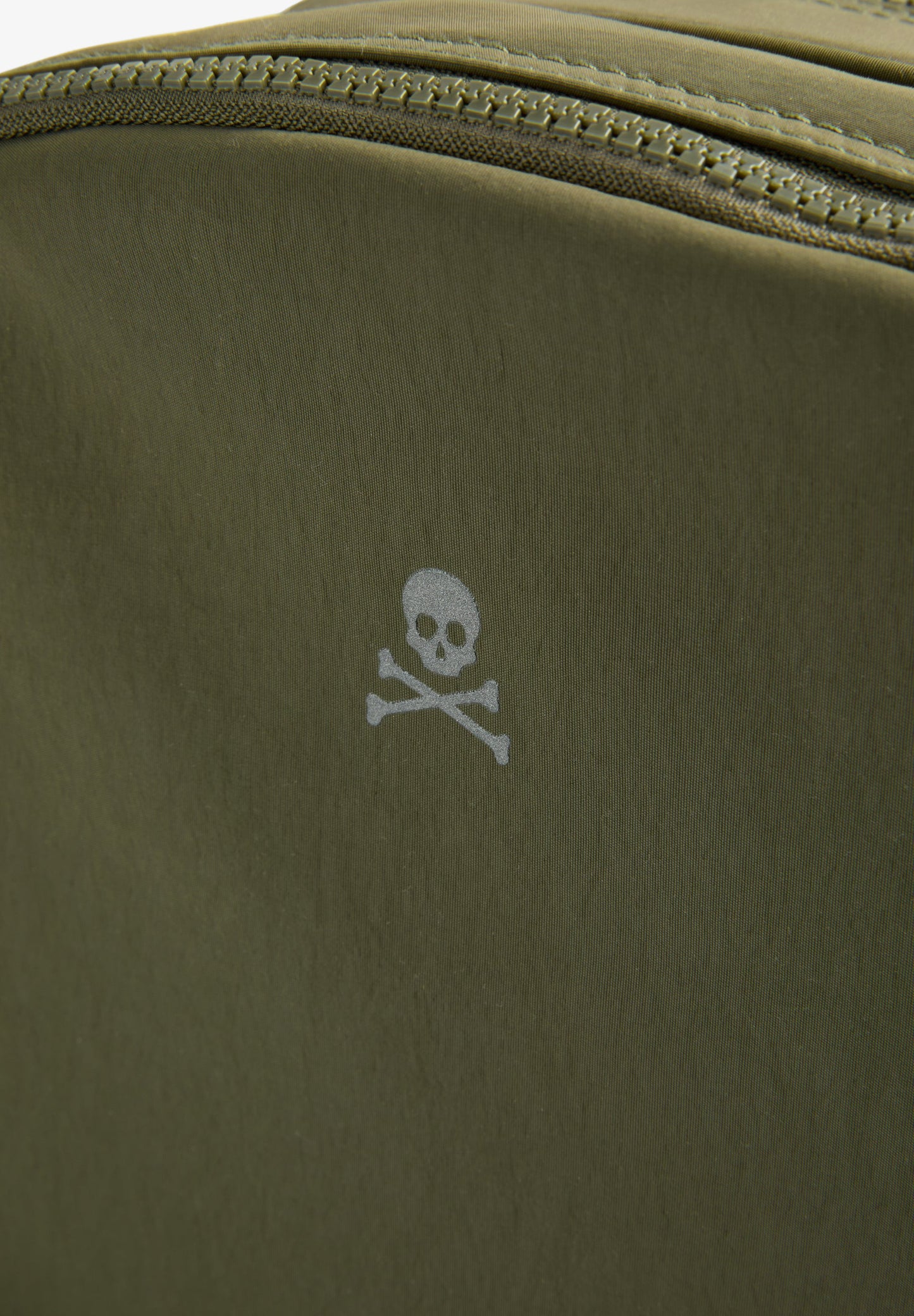 TECHNICAL BACKPACK WITH SKULL