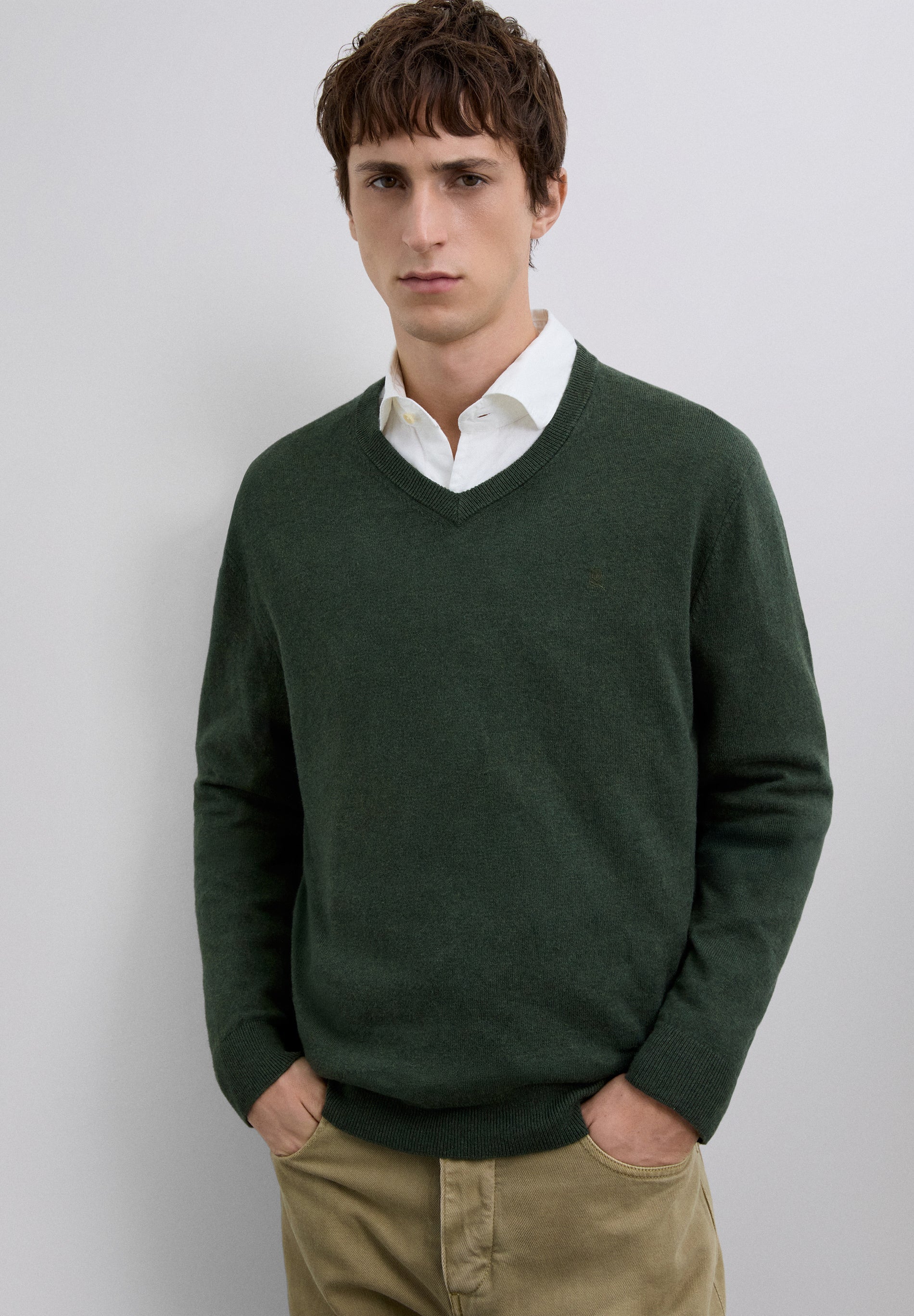 V-NECK SWEATER WITH CASHMERE