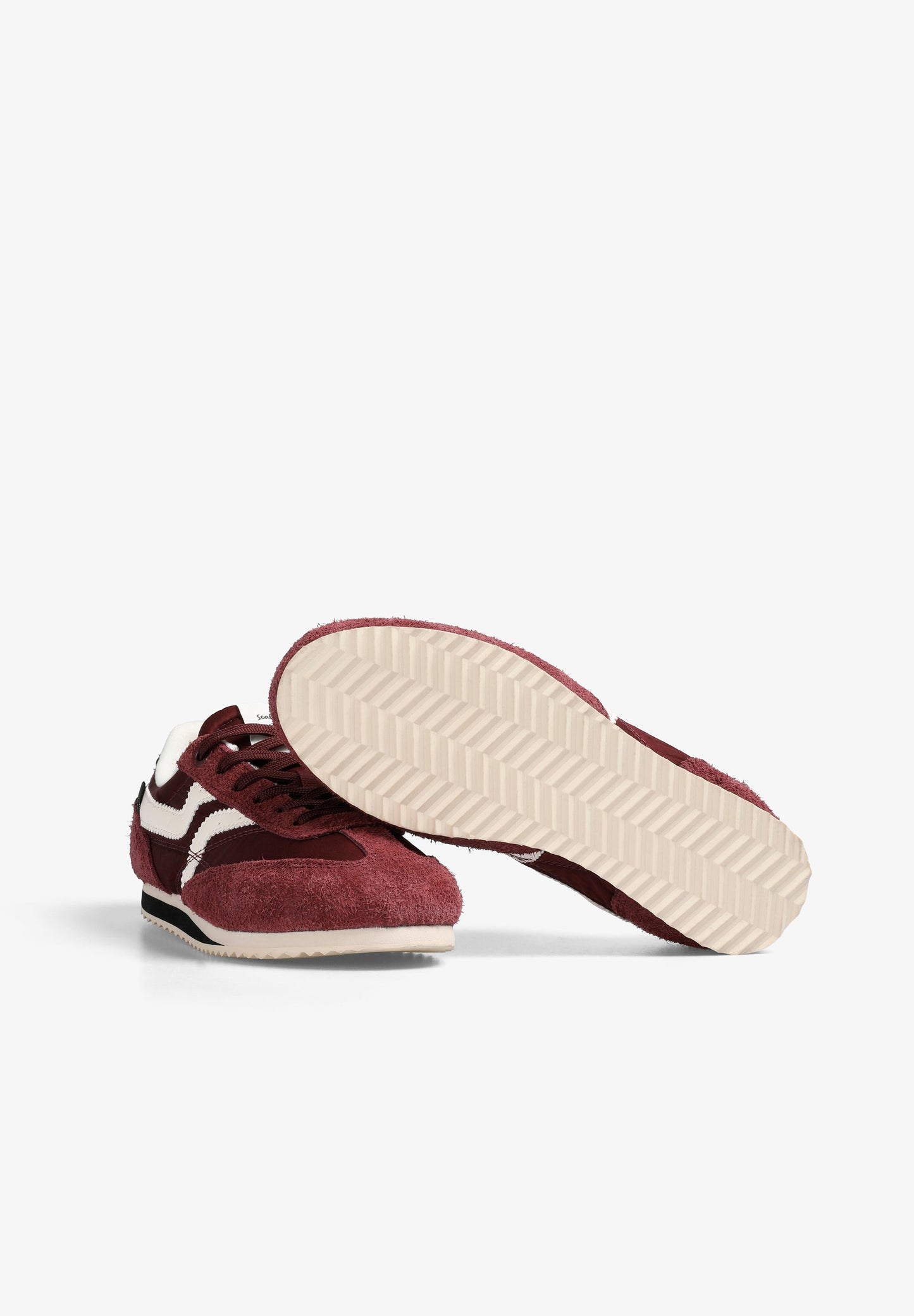 SUEDE RETRO SNEAKERS