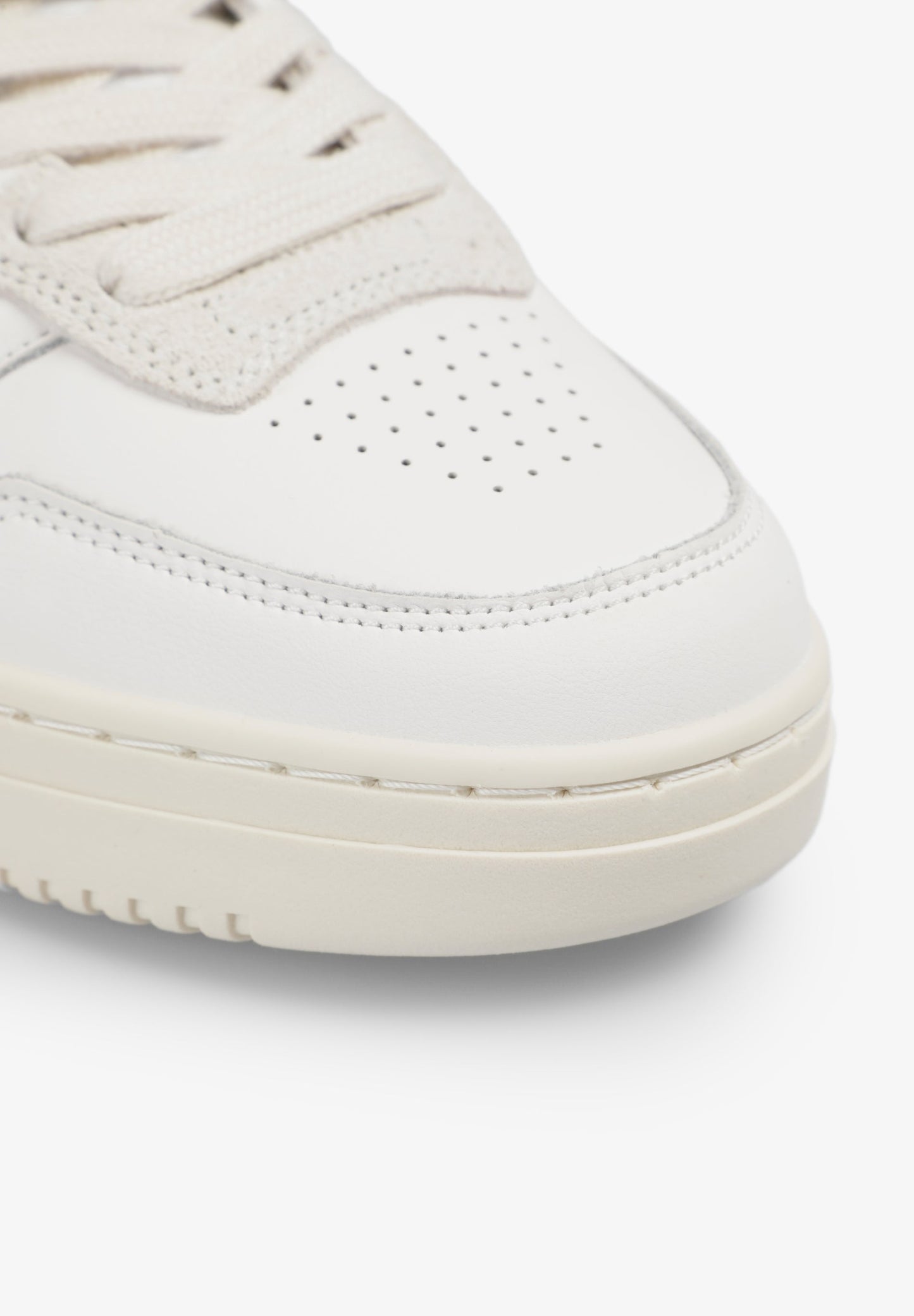 LEATHER SKULL SNEAKERS