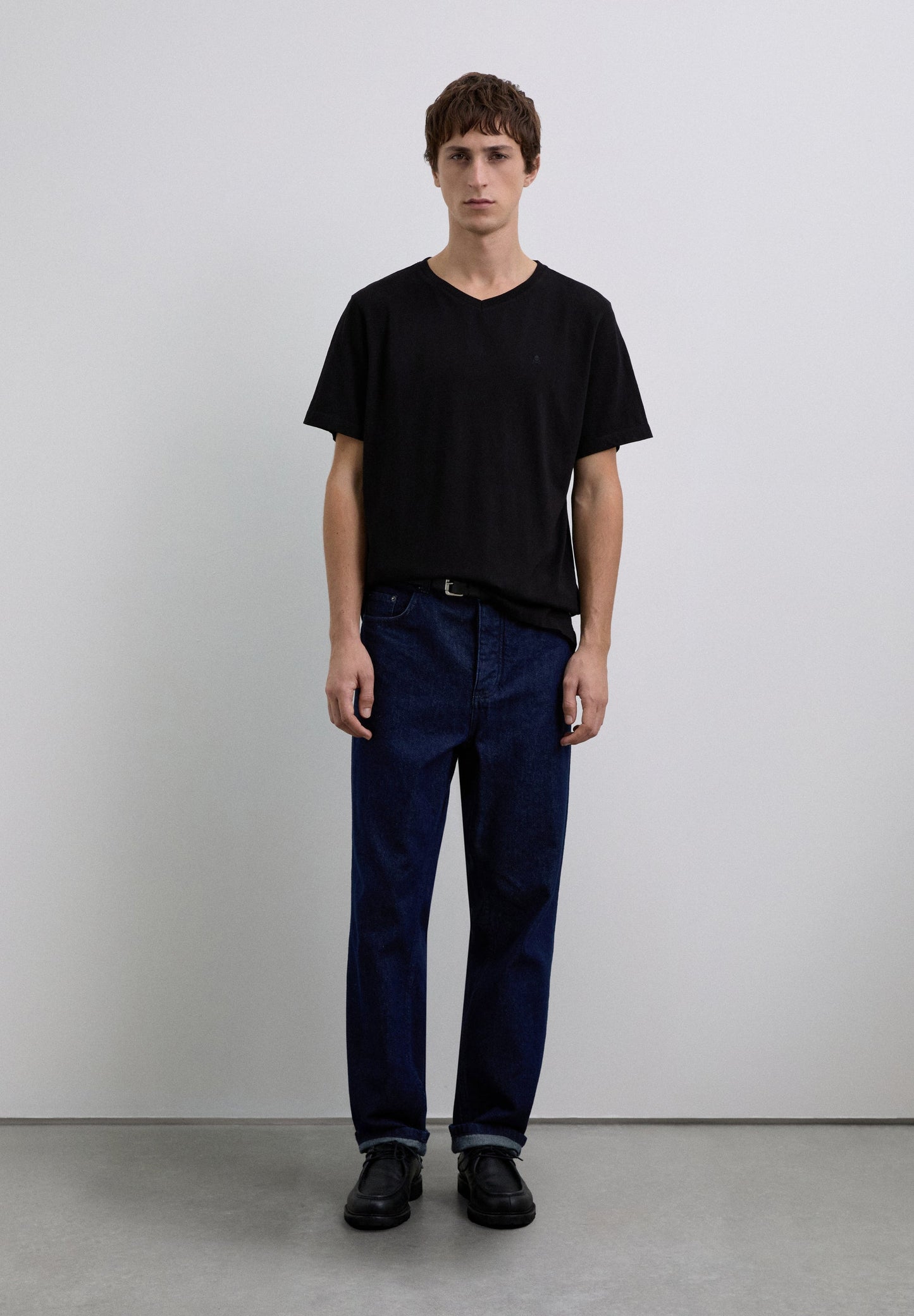 CAMISETA CALAVERA BORDADA TONO - Scalpers