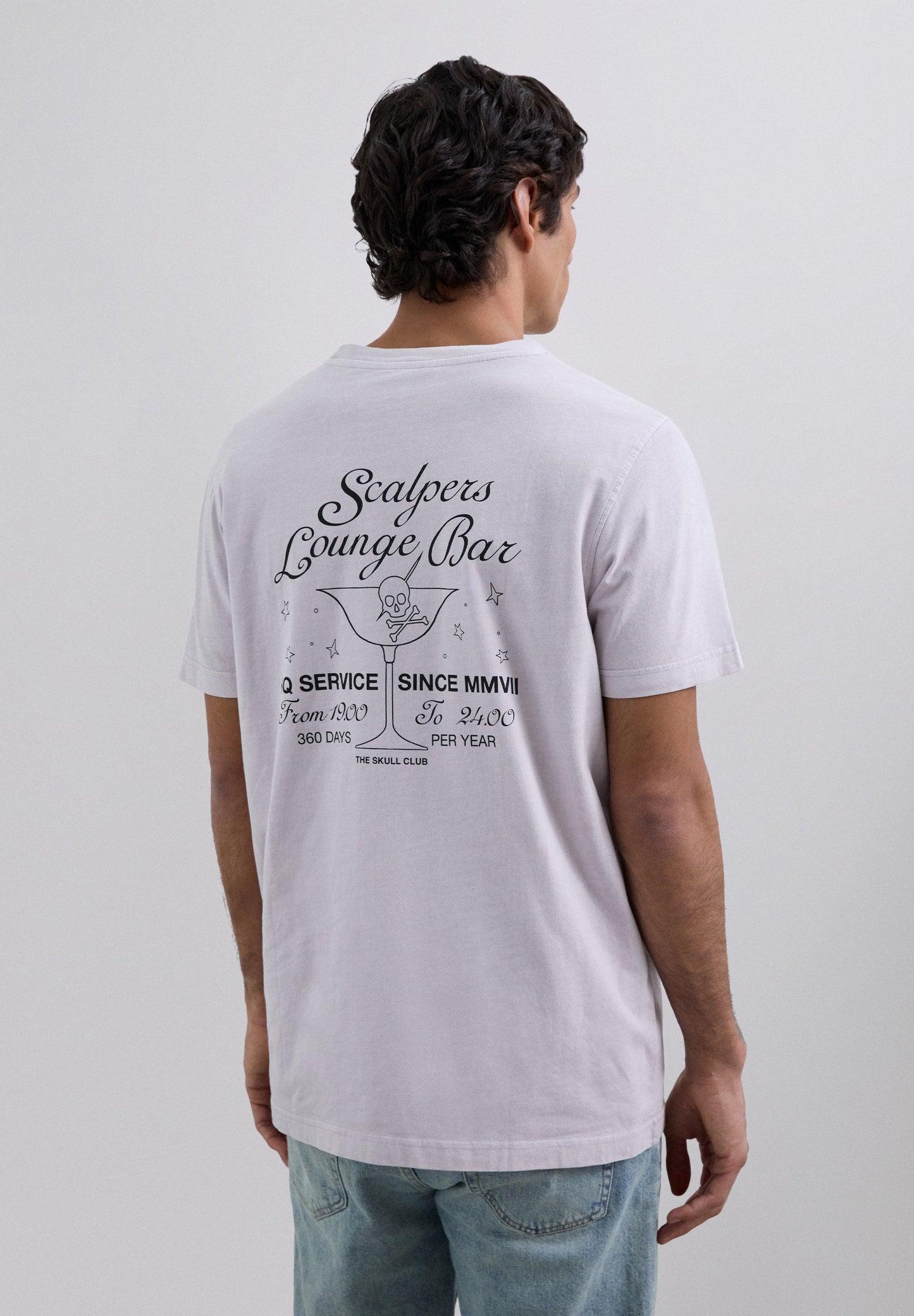 CAMISETA PRINT LOUNGE BAR - Scalpers