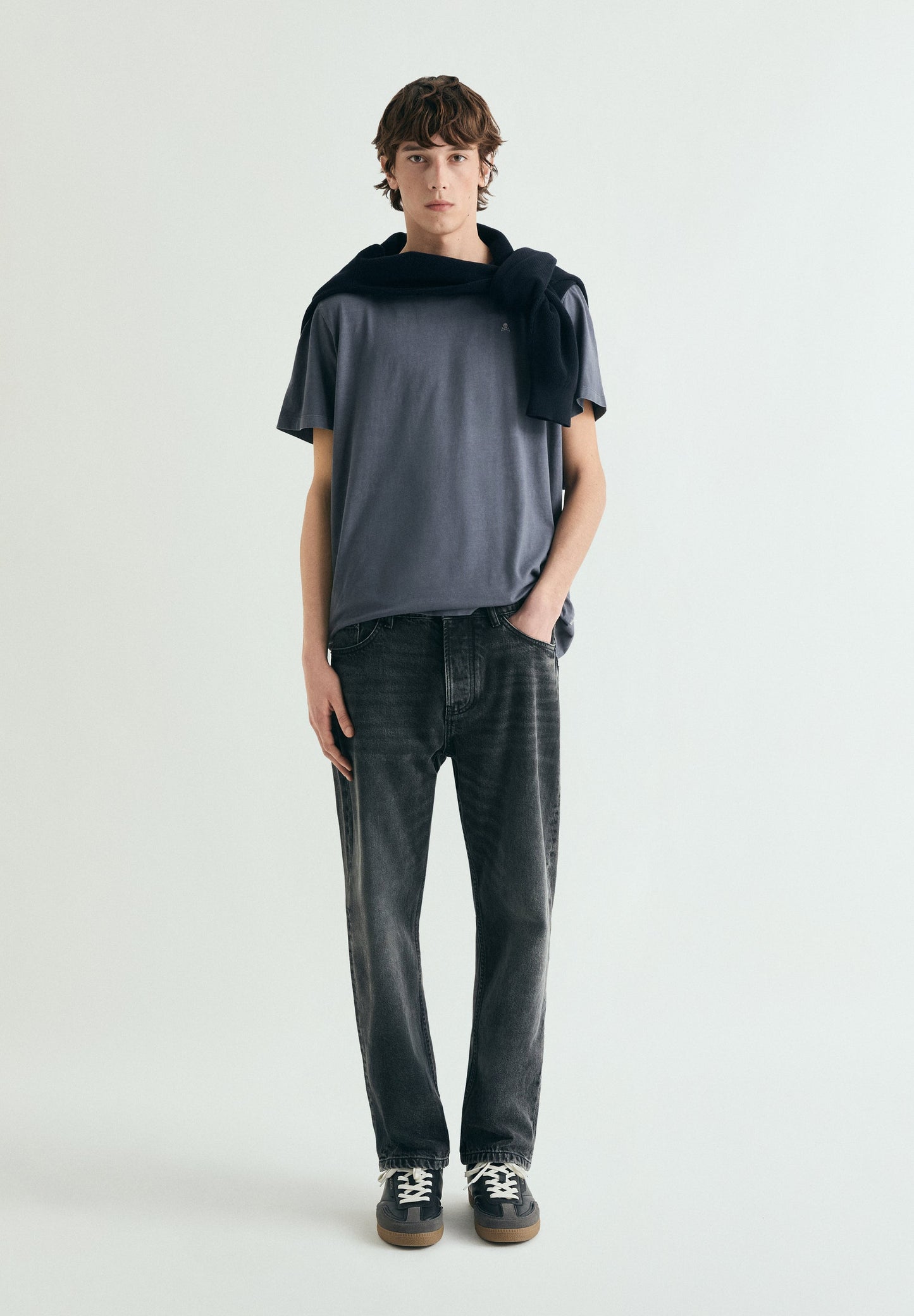 EMBROIDERED WASHED EFFECT SHIRT