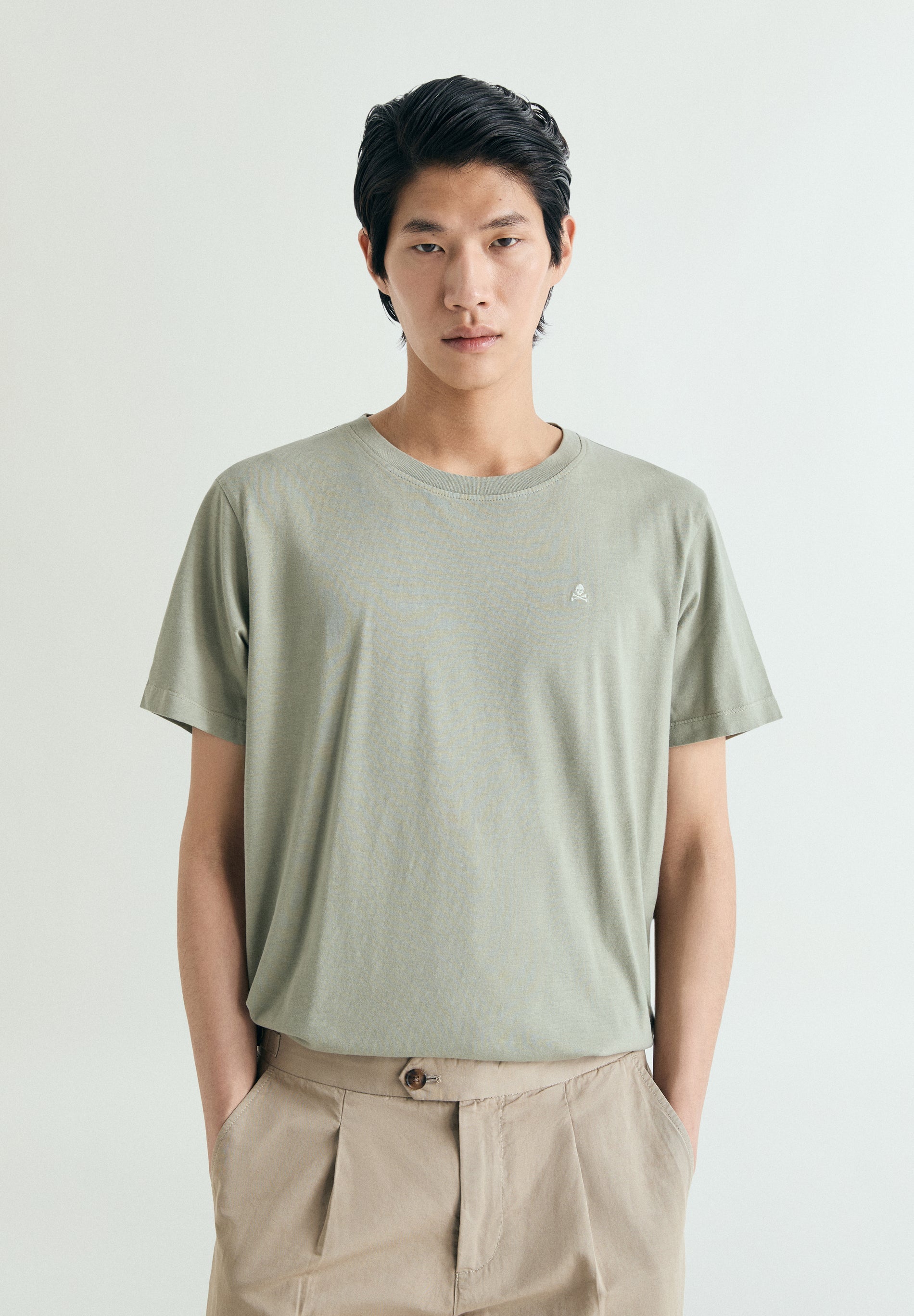 EMBROIDERED WASHED EFFECT T-SHIRT