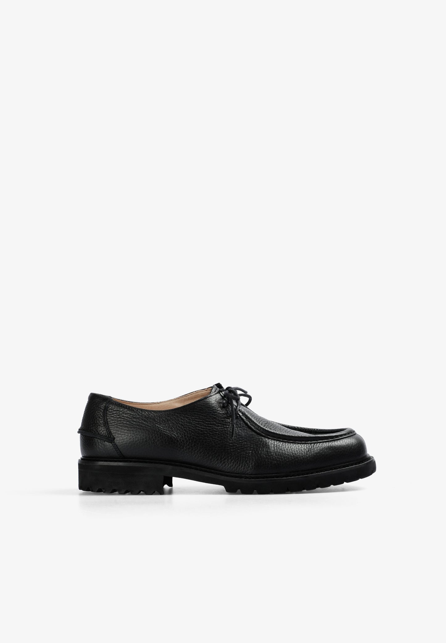 LEATHER SHOES WITH TRACK SOLES