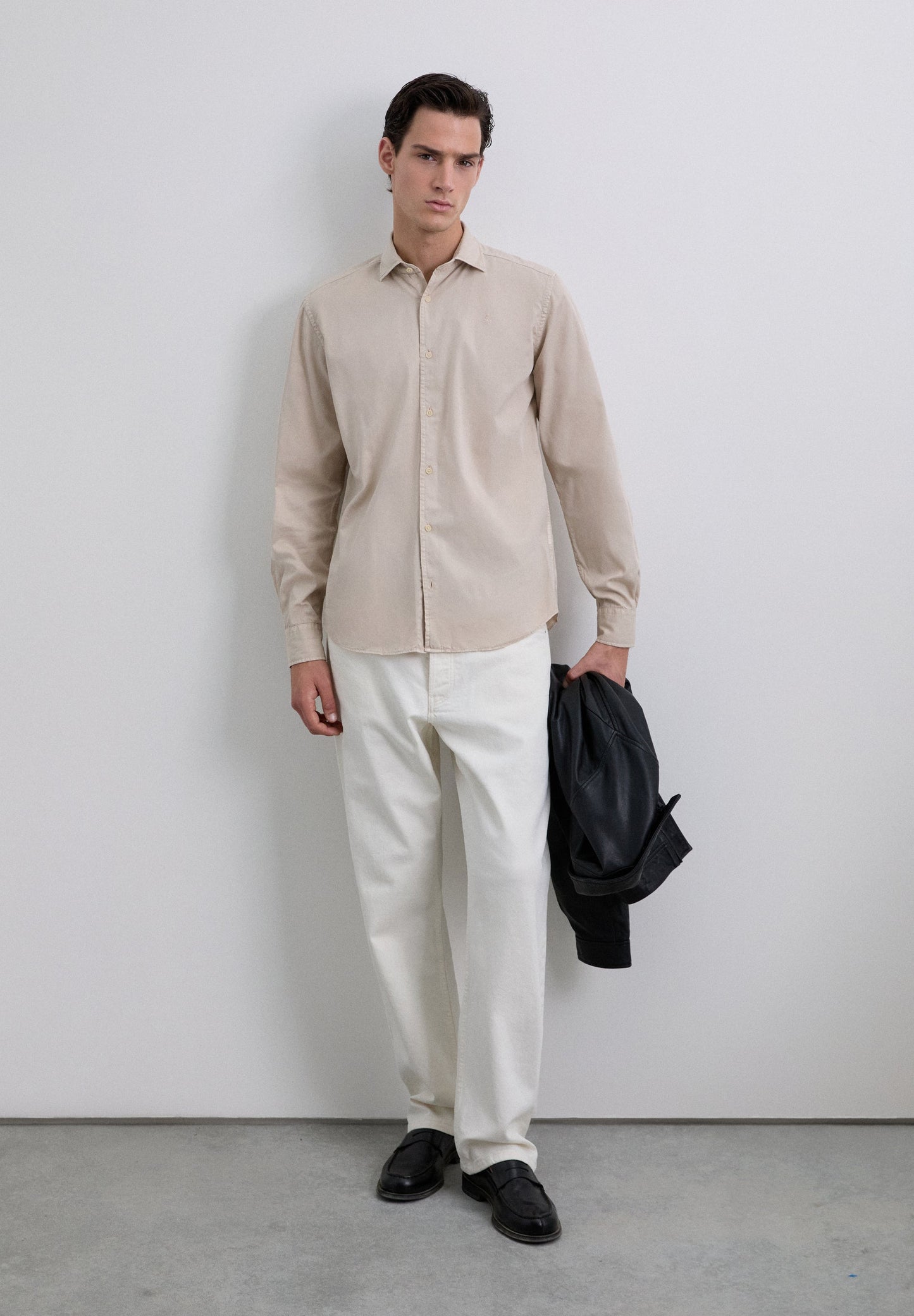 REGULAR FIT EMBROIDERED SHIRT