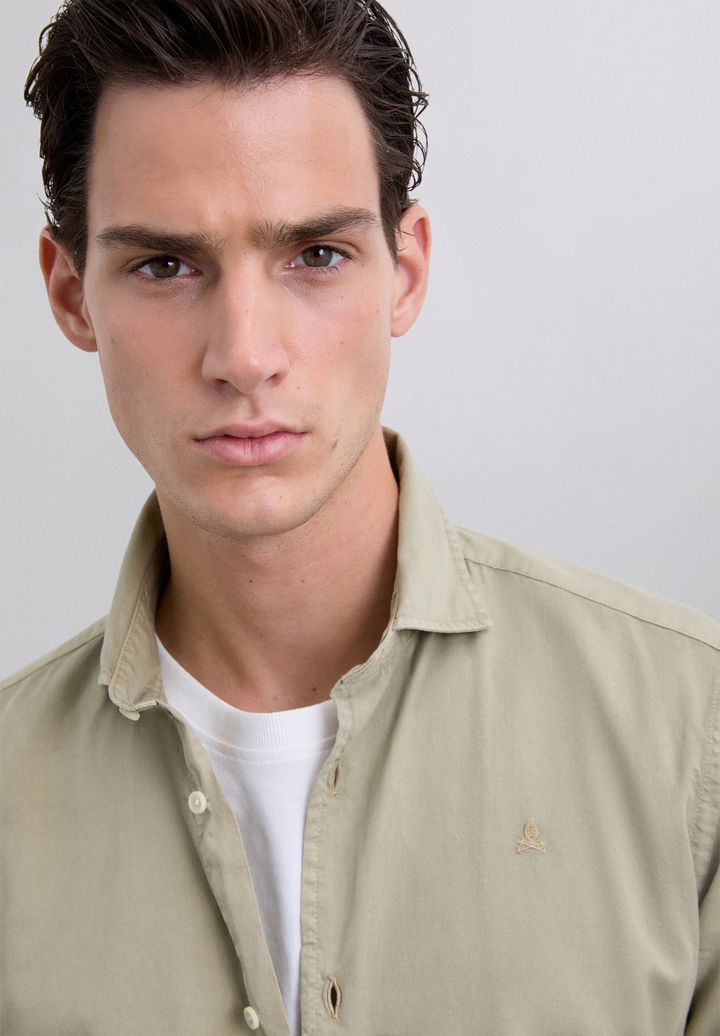 REGULAR FIT EMBROIDERED SHIRT