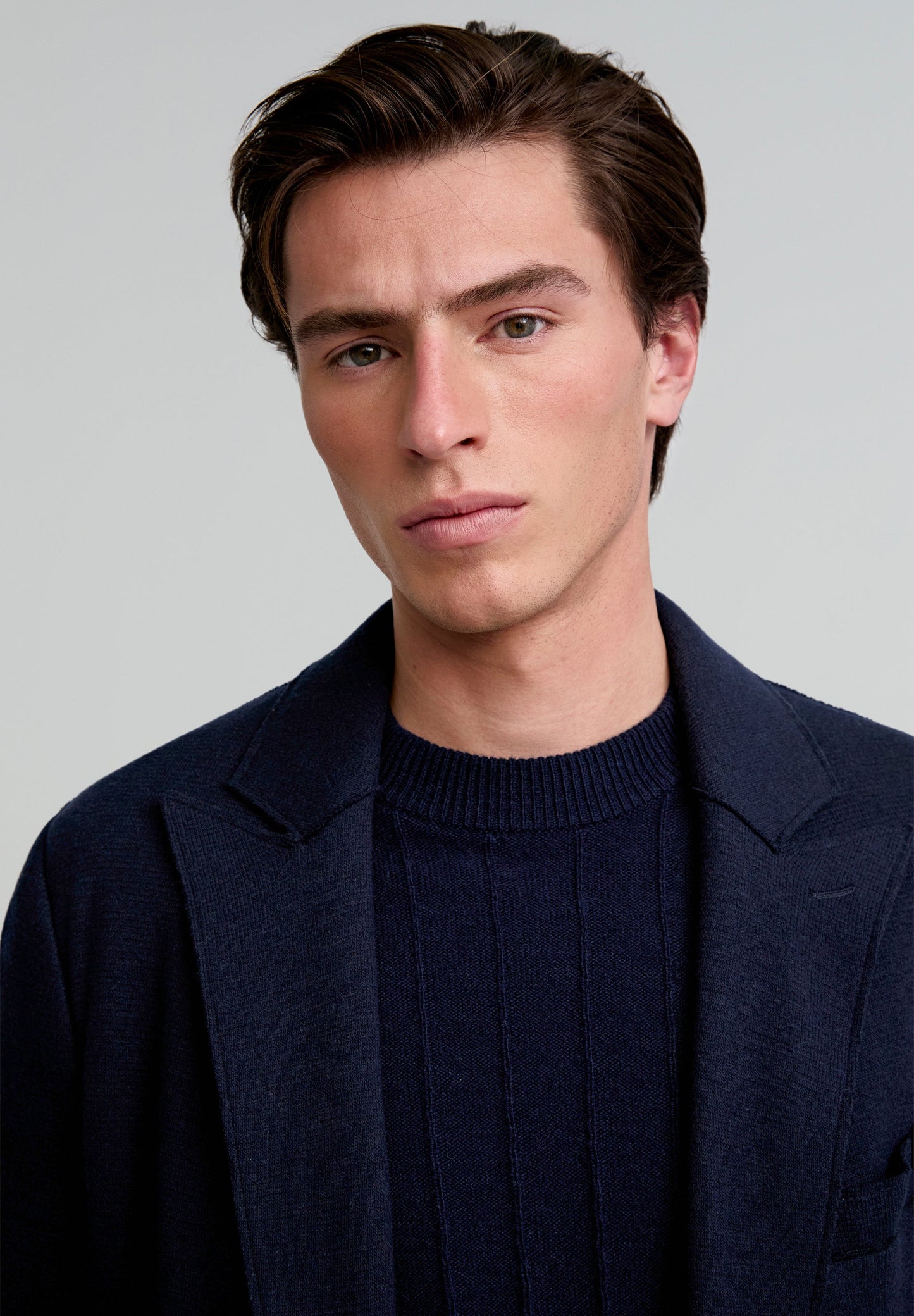 DOUBLE-BREASTED COAT