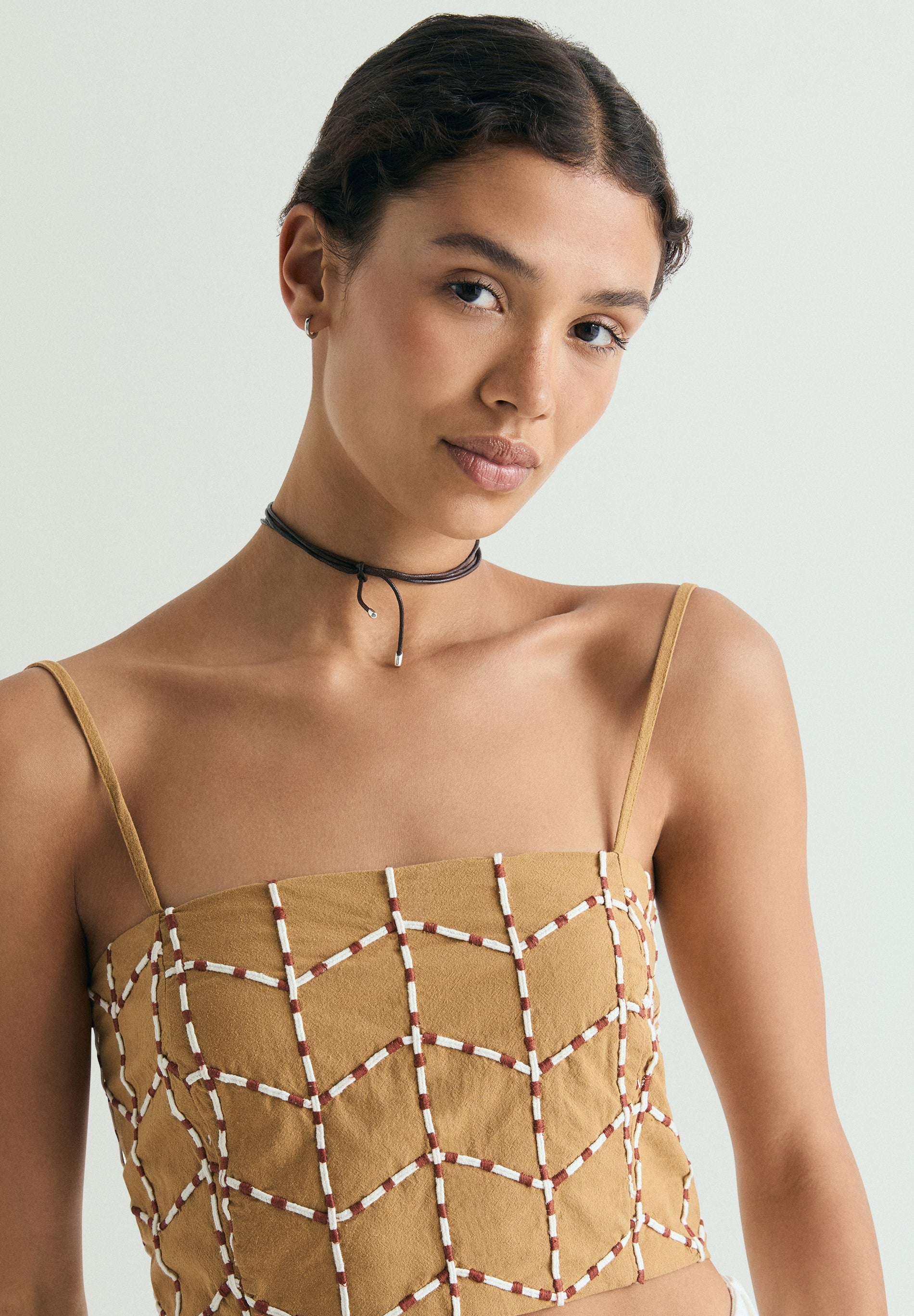 GEOMETRIC EMBROIDERED TOP