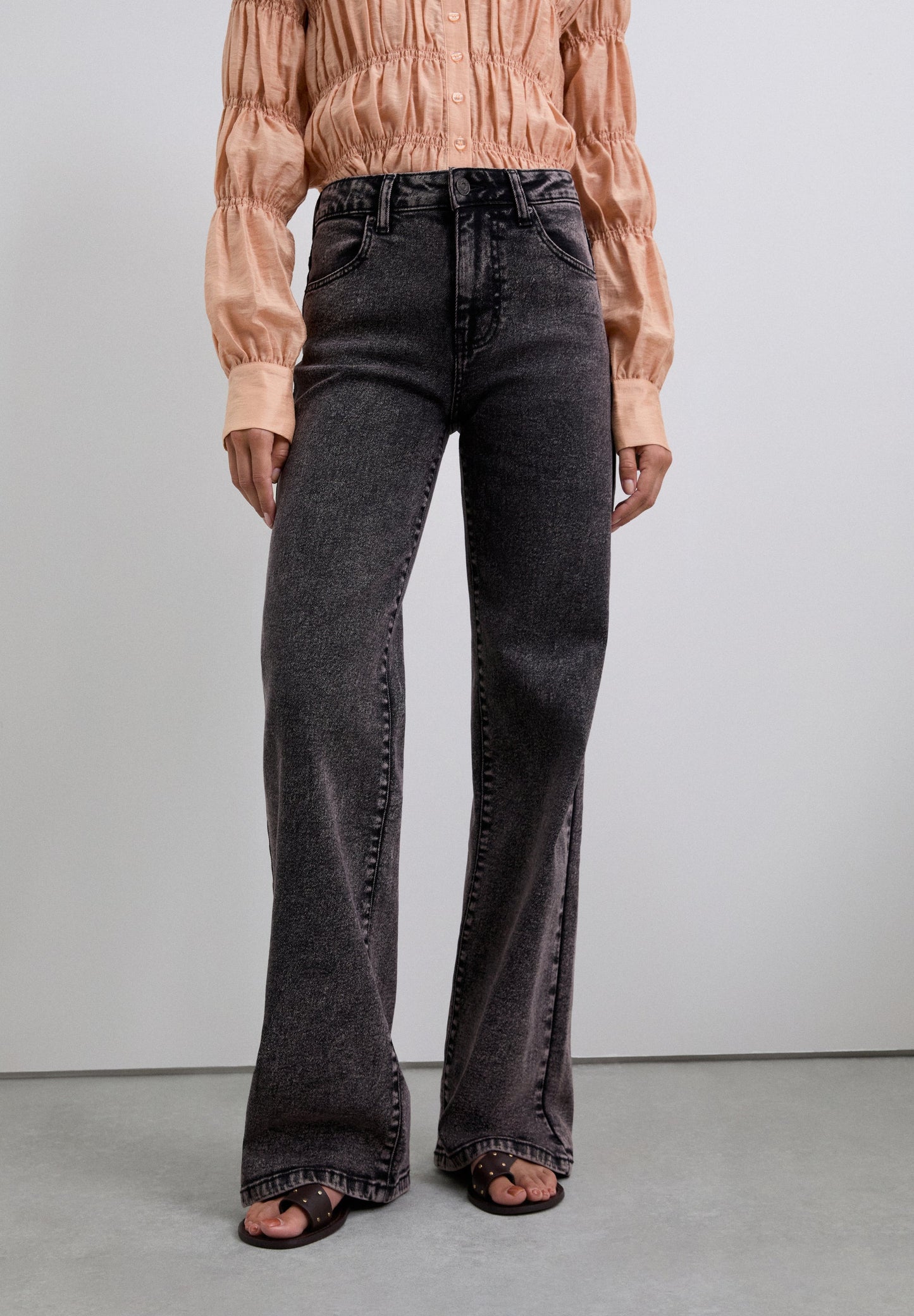 PANTALÓN DENIM TIRO MEDIO - Scalpers