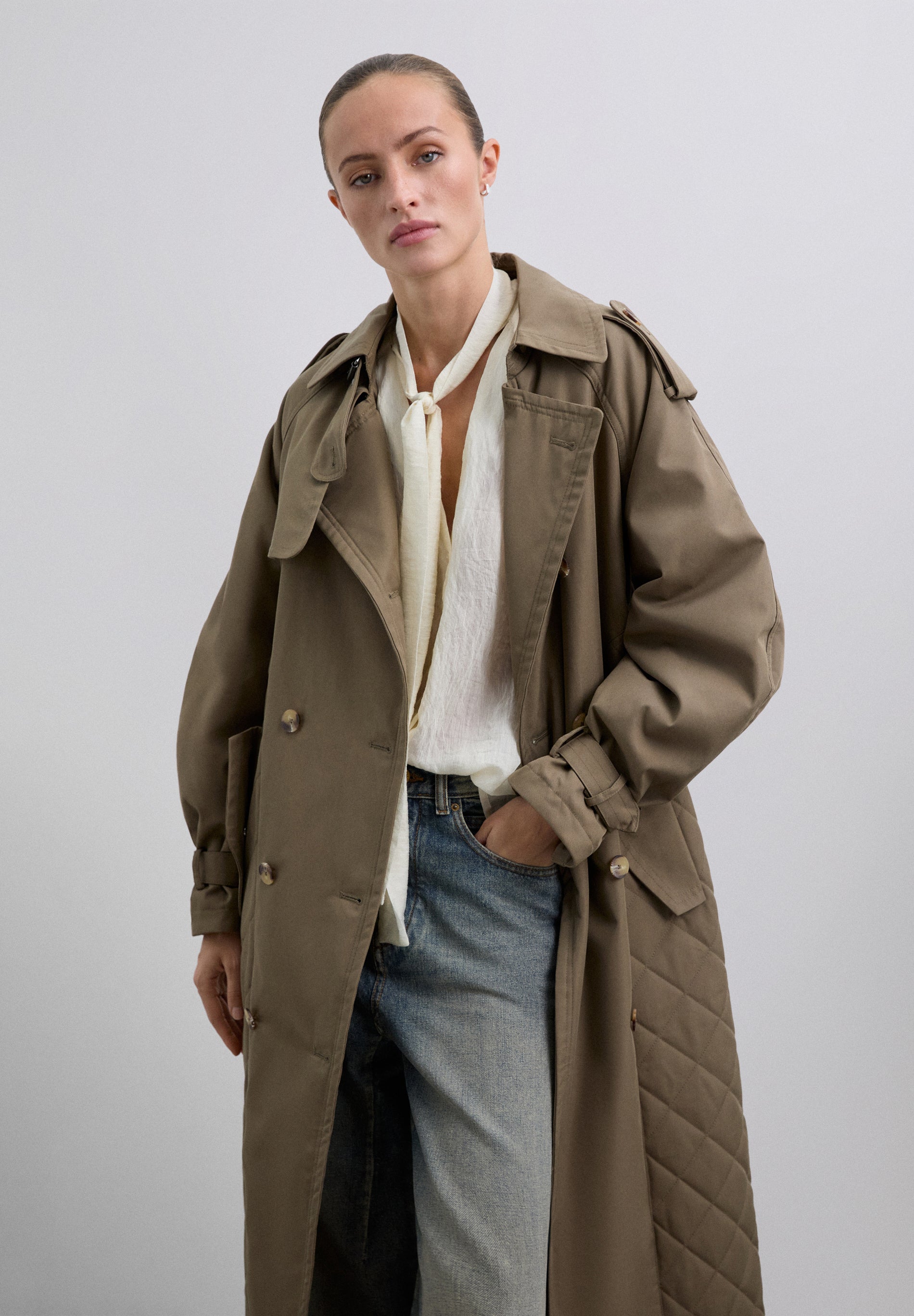 SCQUILTEDTRENCH COAT