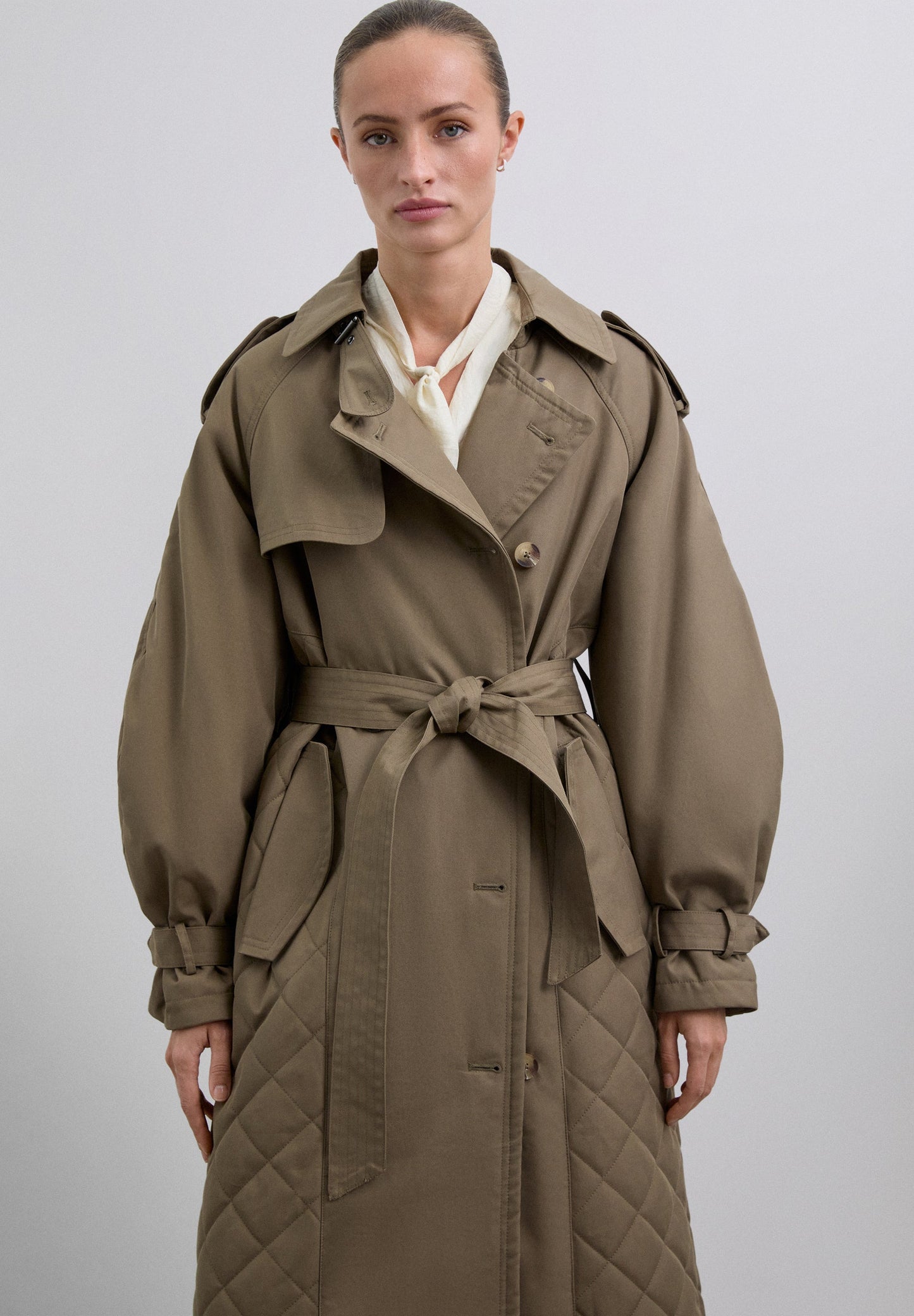 SCQUILTEDTRENCH COAT
