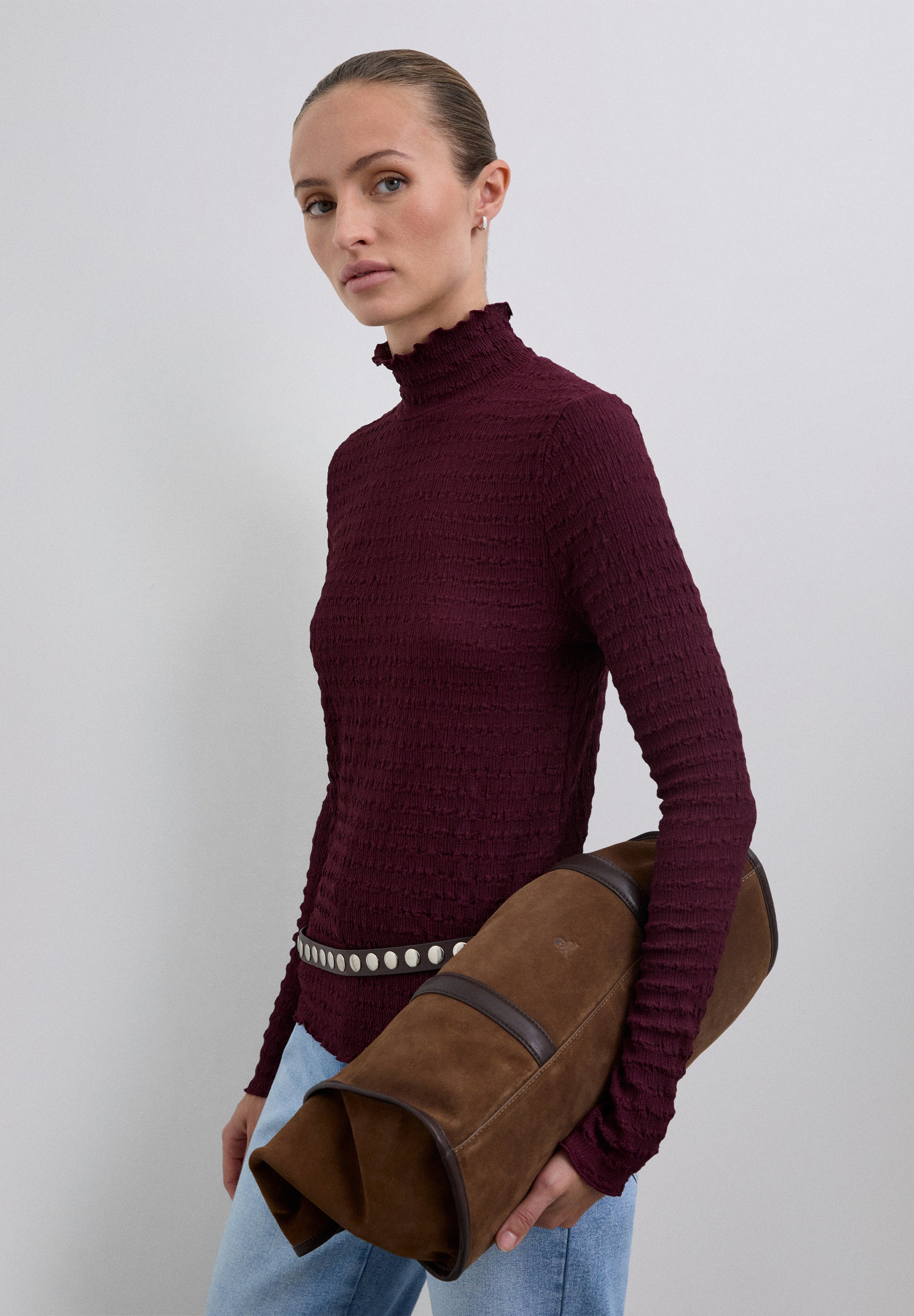 TEXTURED HIGH NECK TOP