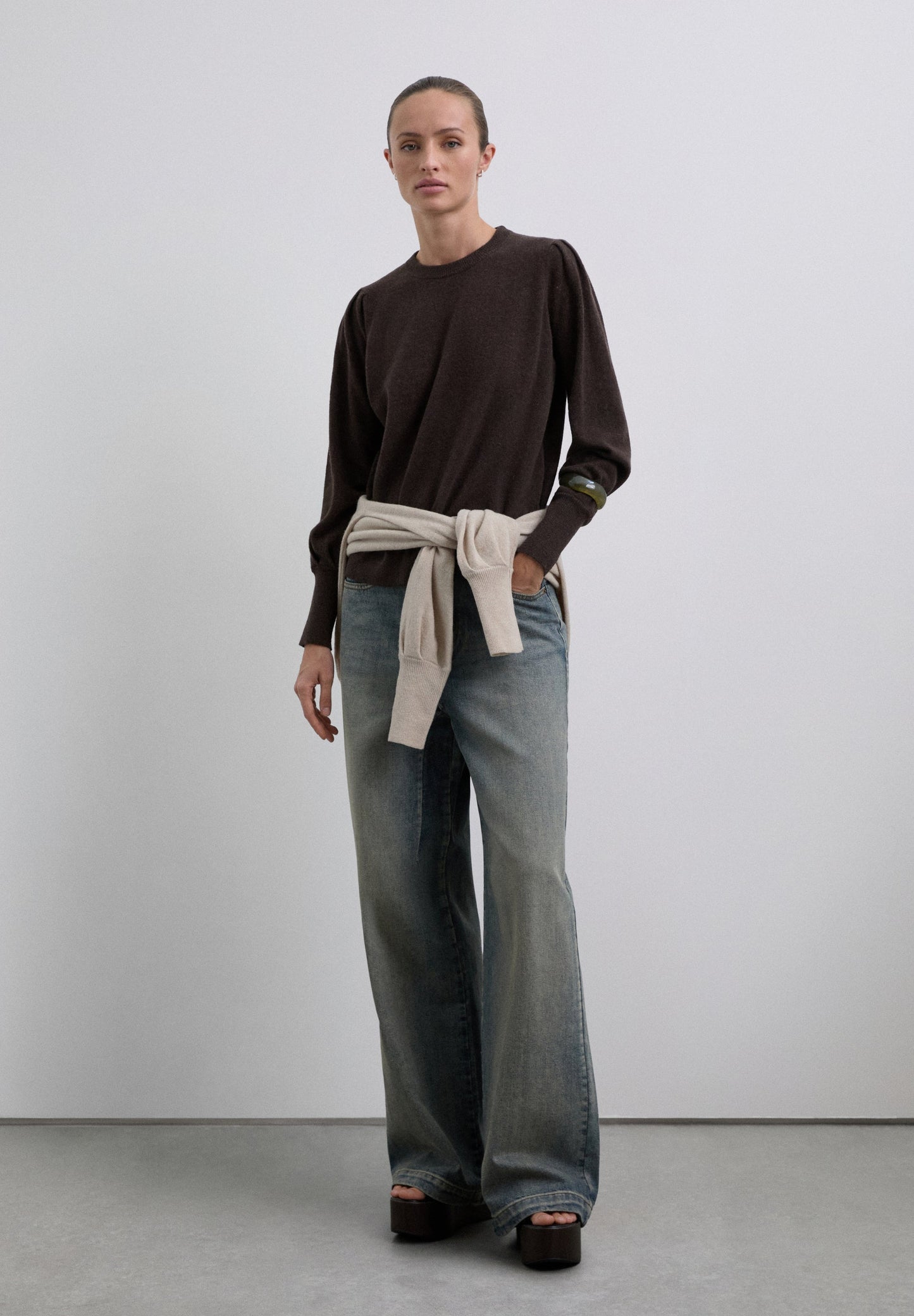SWEATER WITH PUFFED SLEEVES