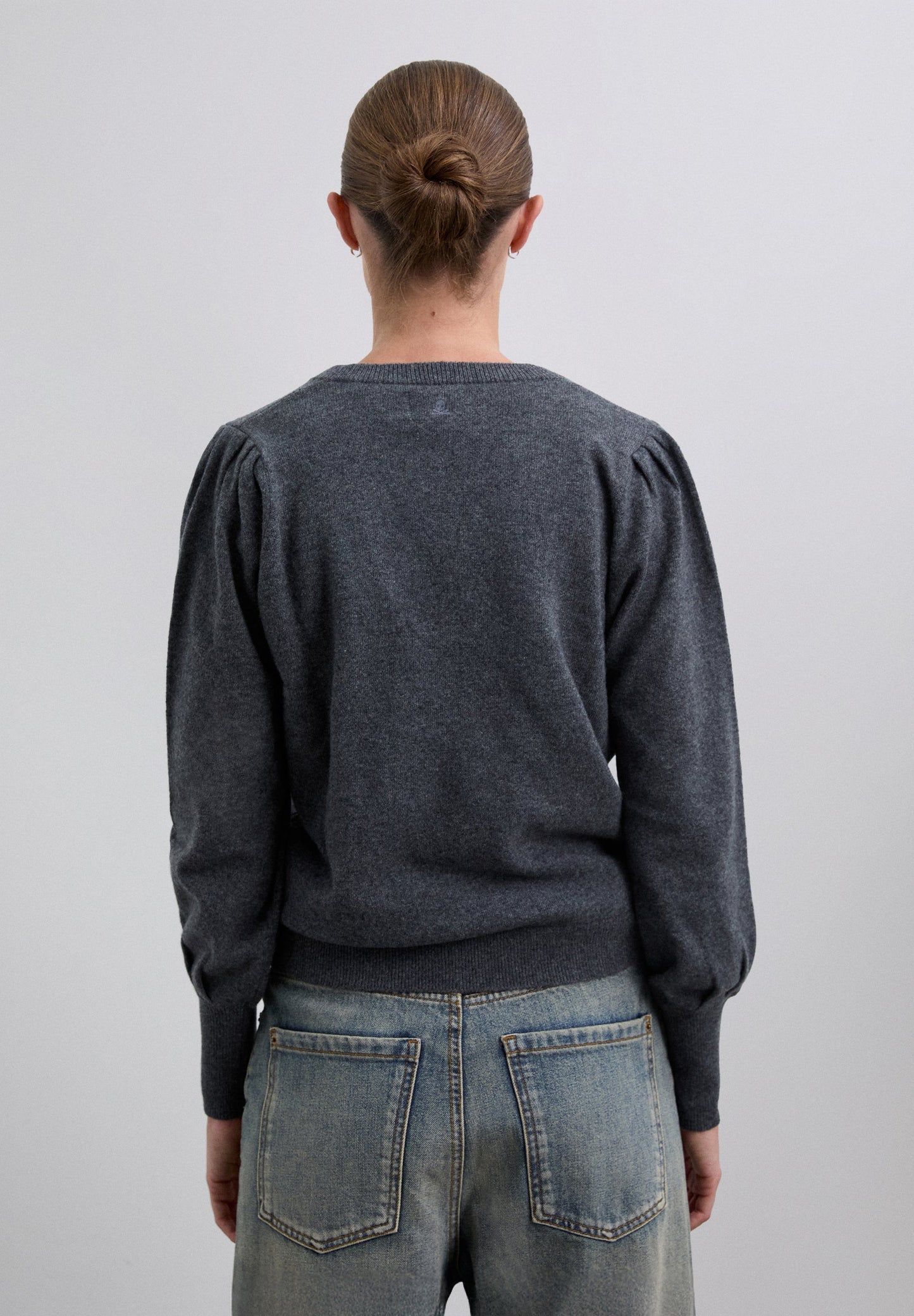 SWEATER WITH PUFFED SLEEVES