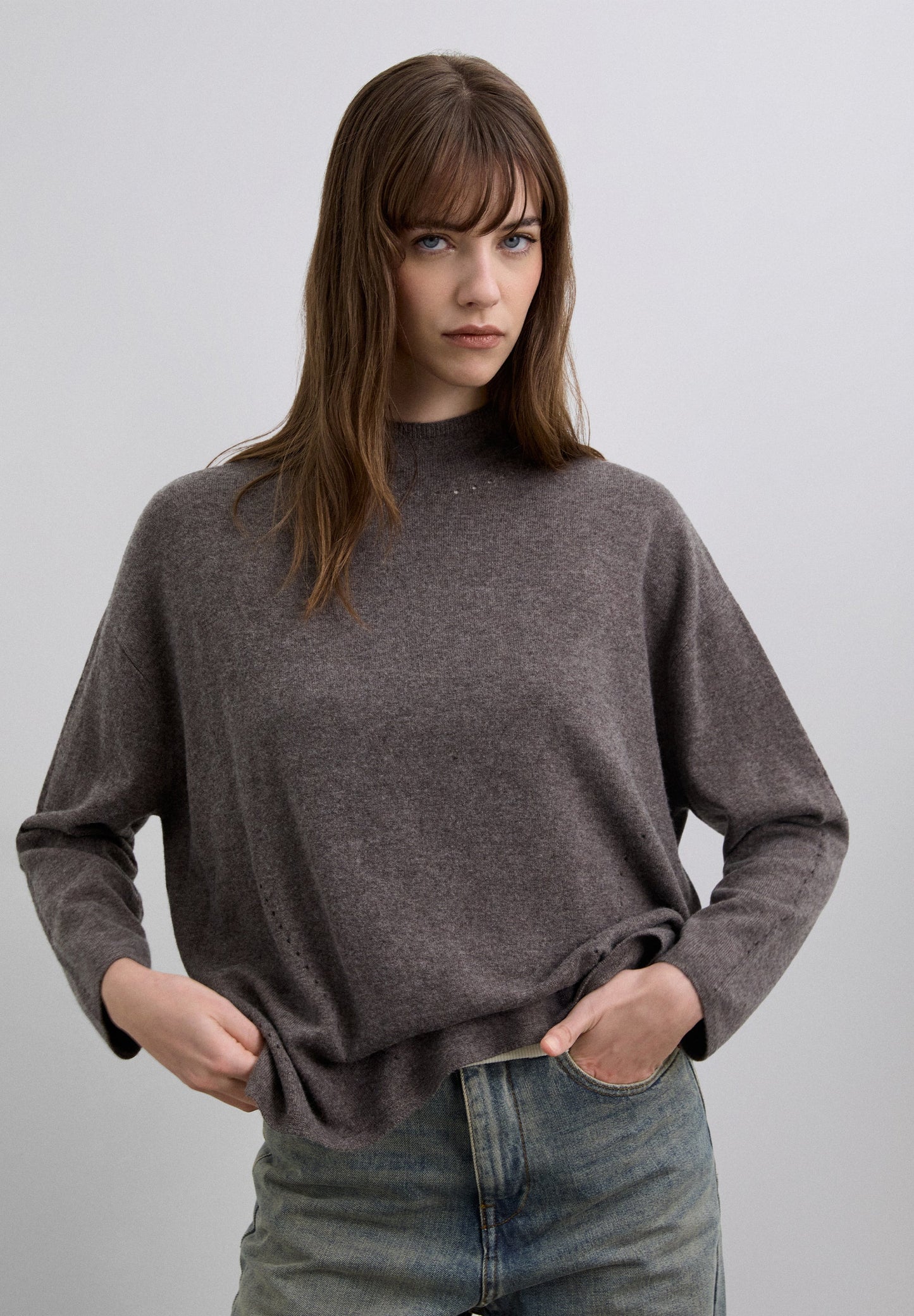 WOOL BLEND HIGH NECK SWEATER