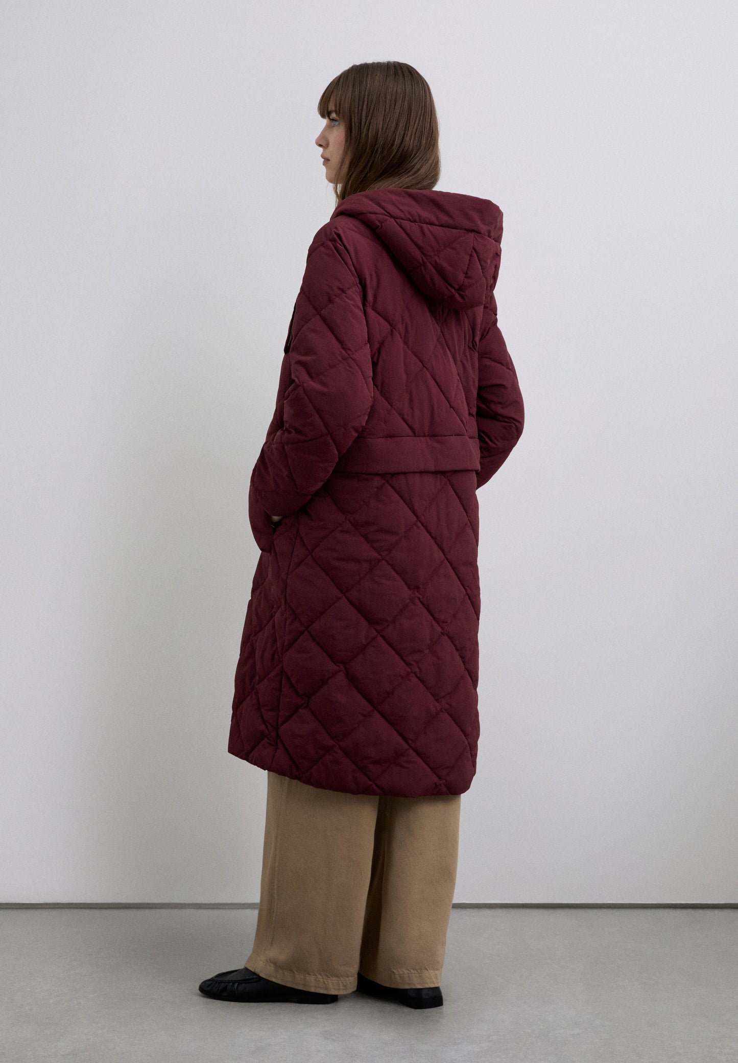 DETACHABLE PADDED COAT