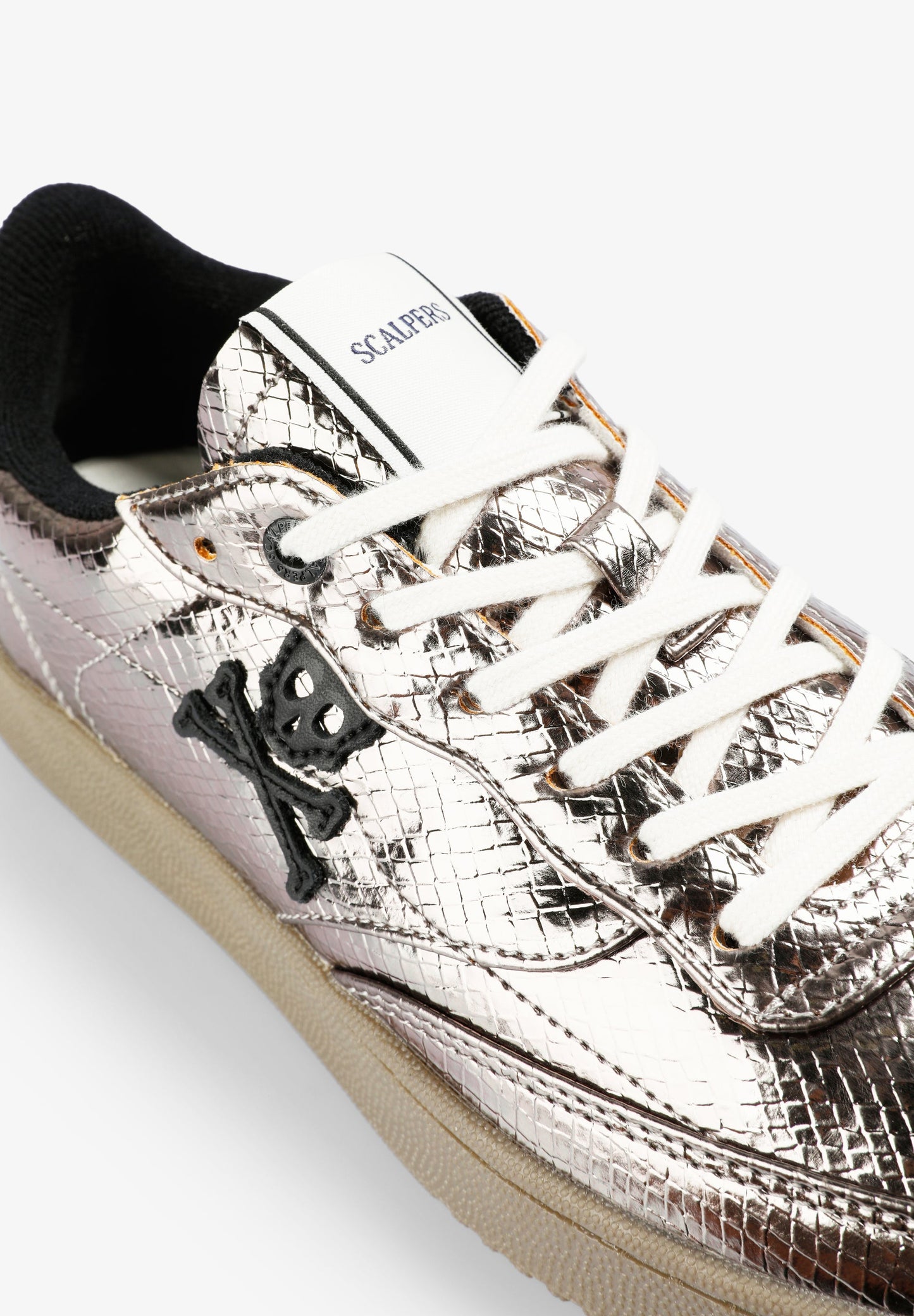 METALLIC SNAKE TEXTURE SNEAKERS