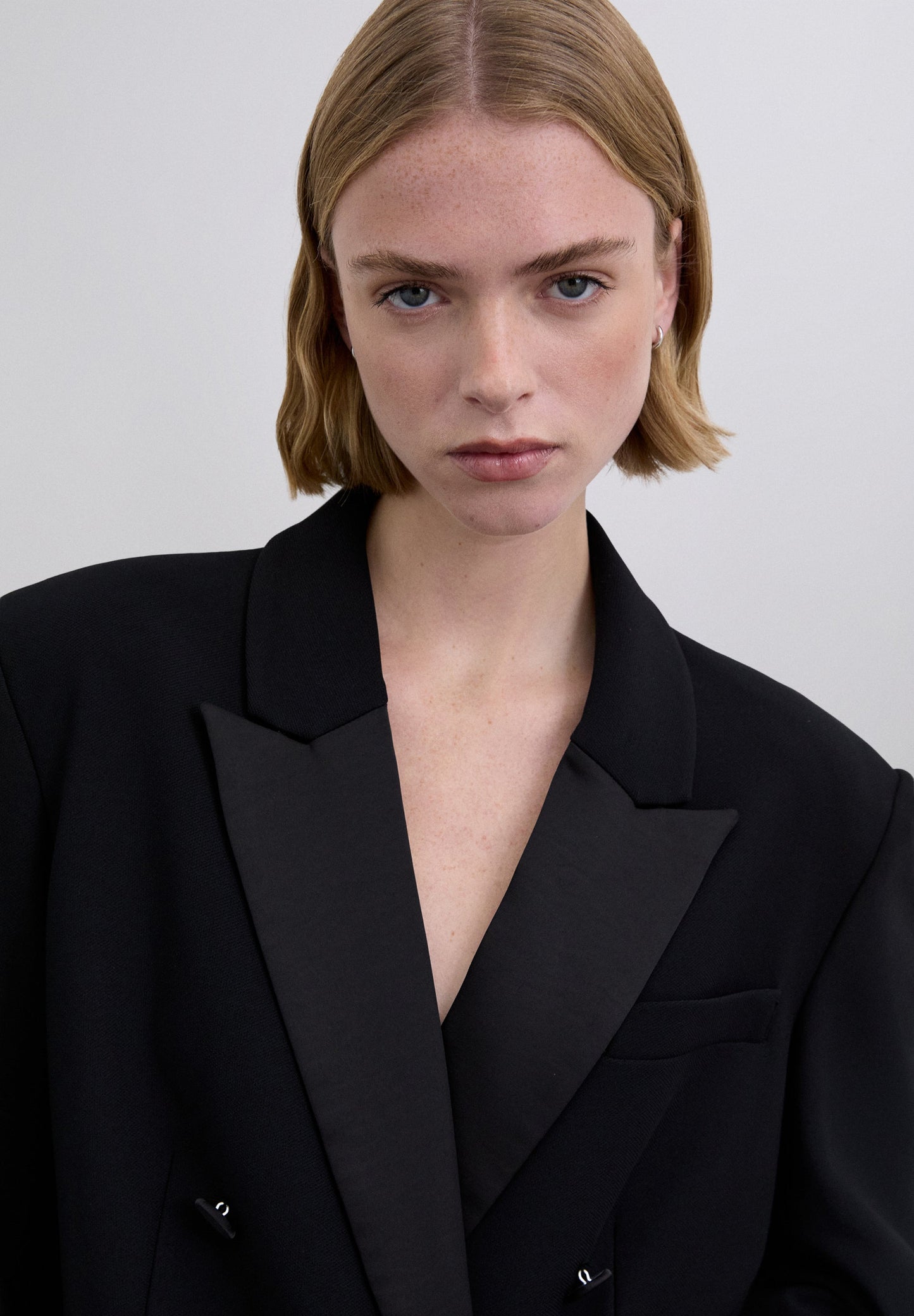 BLAZER WITH FRINGE DETAILS