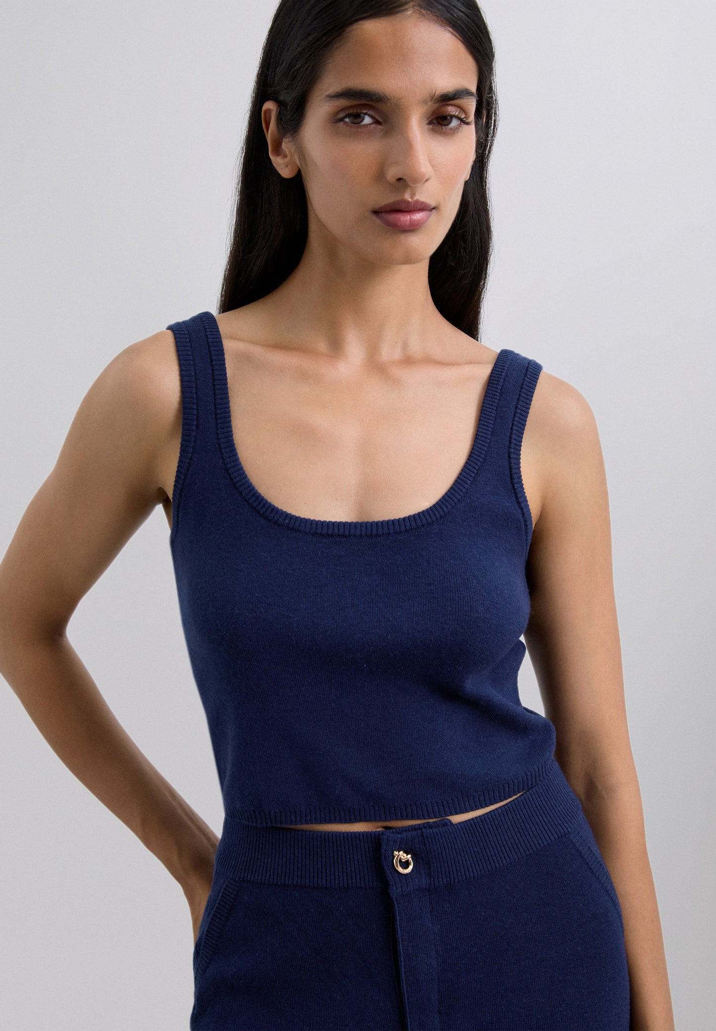 KNIT CROP TOP