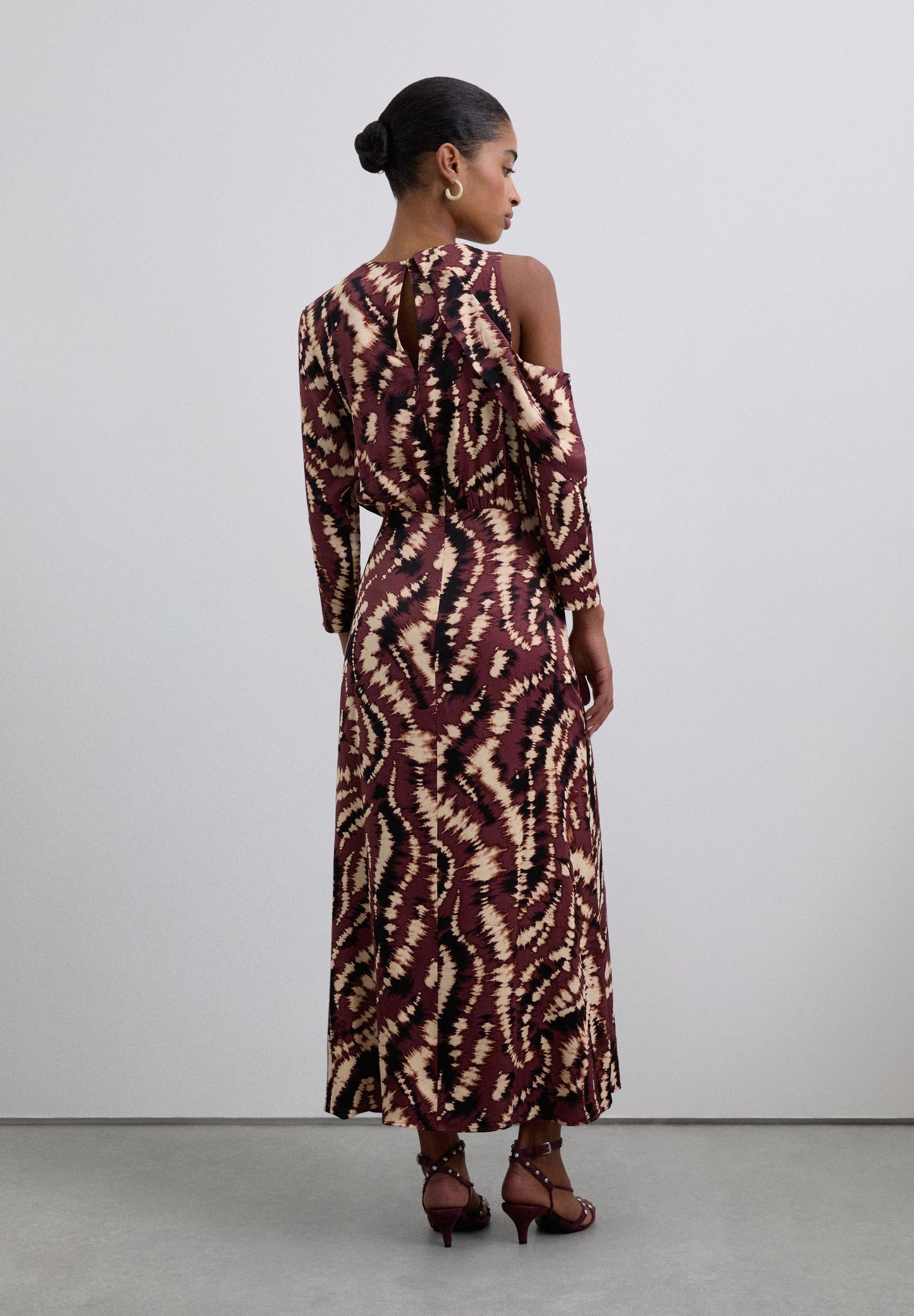 ASYMMETRIC TIE-DYE DRESS