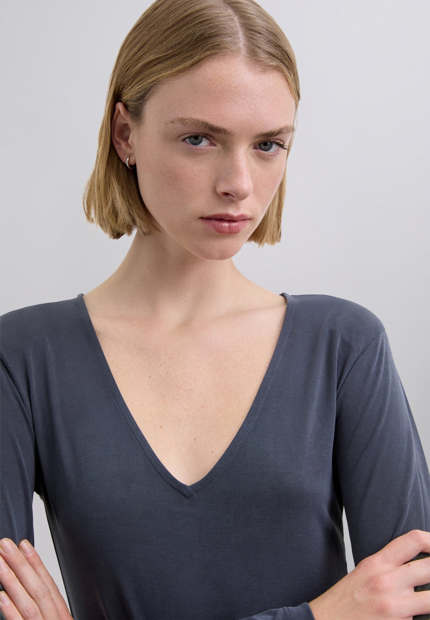 LONG DRESS WITH GATHERED SLIT