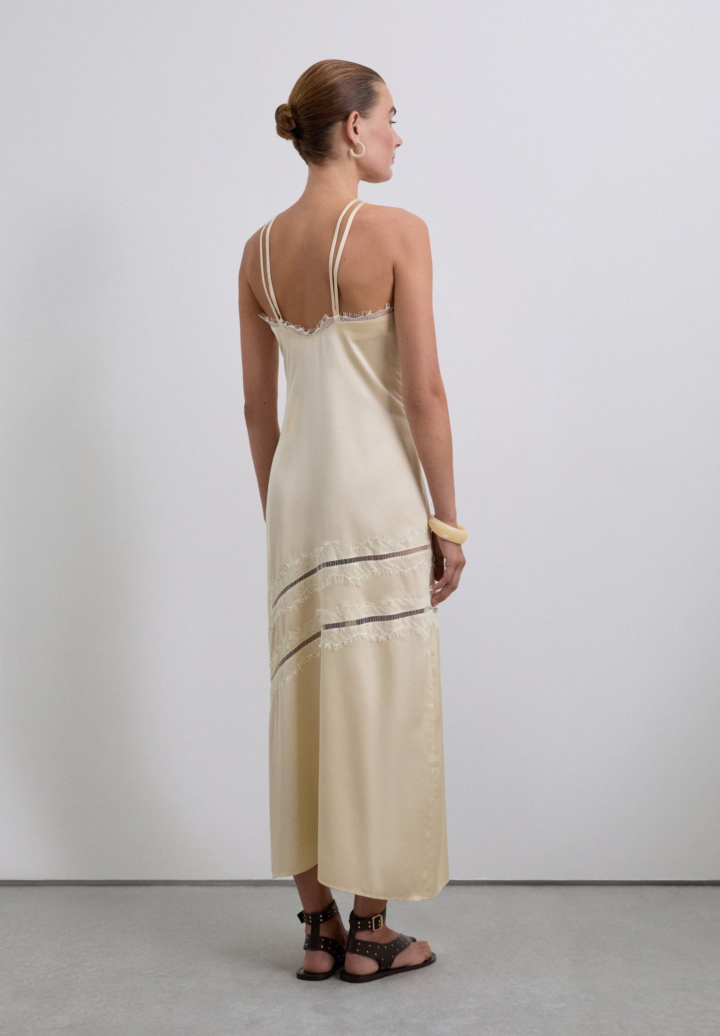 VESTIDO LENCERO SATINADO - Scalpers