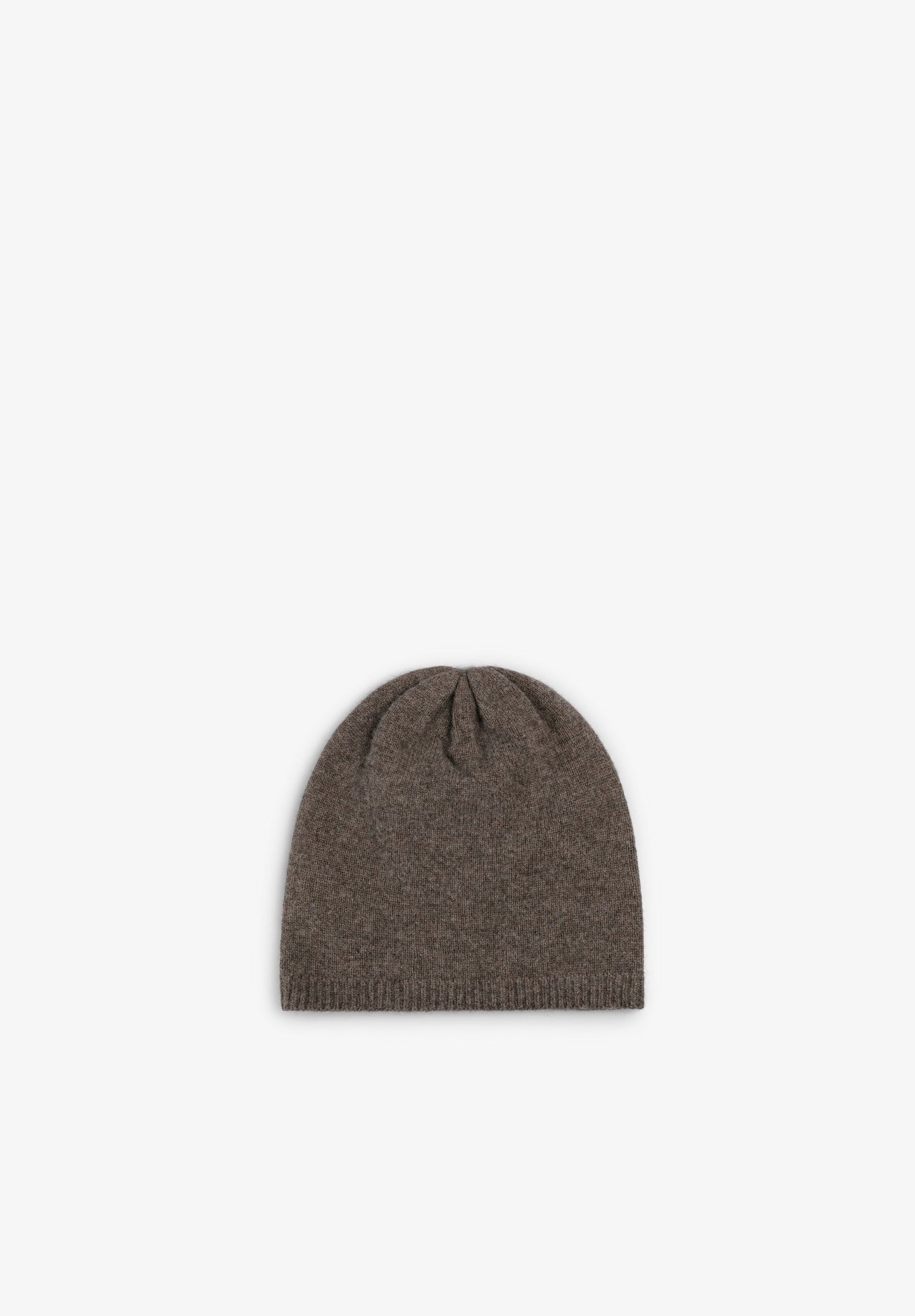 KNITTED BEANIE