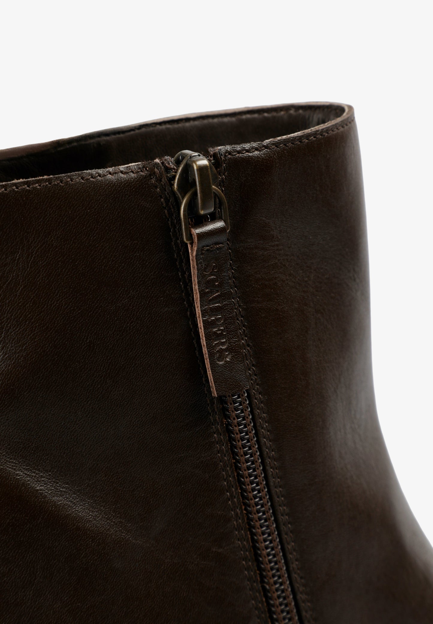 STUDDED LEATHER BOOTS