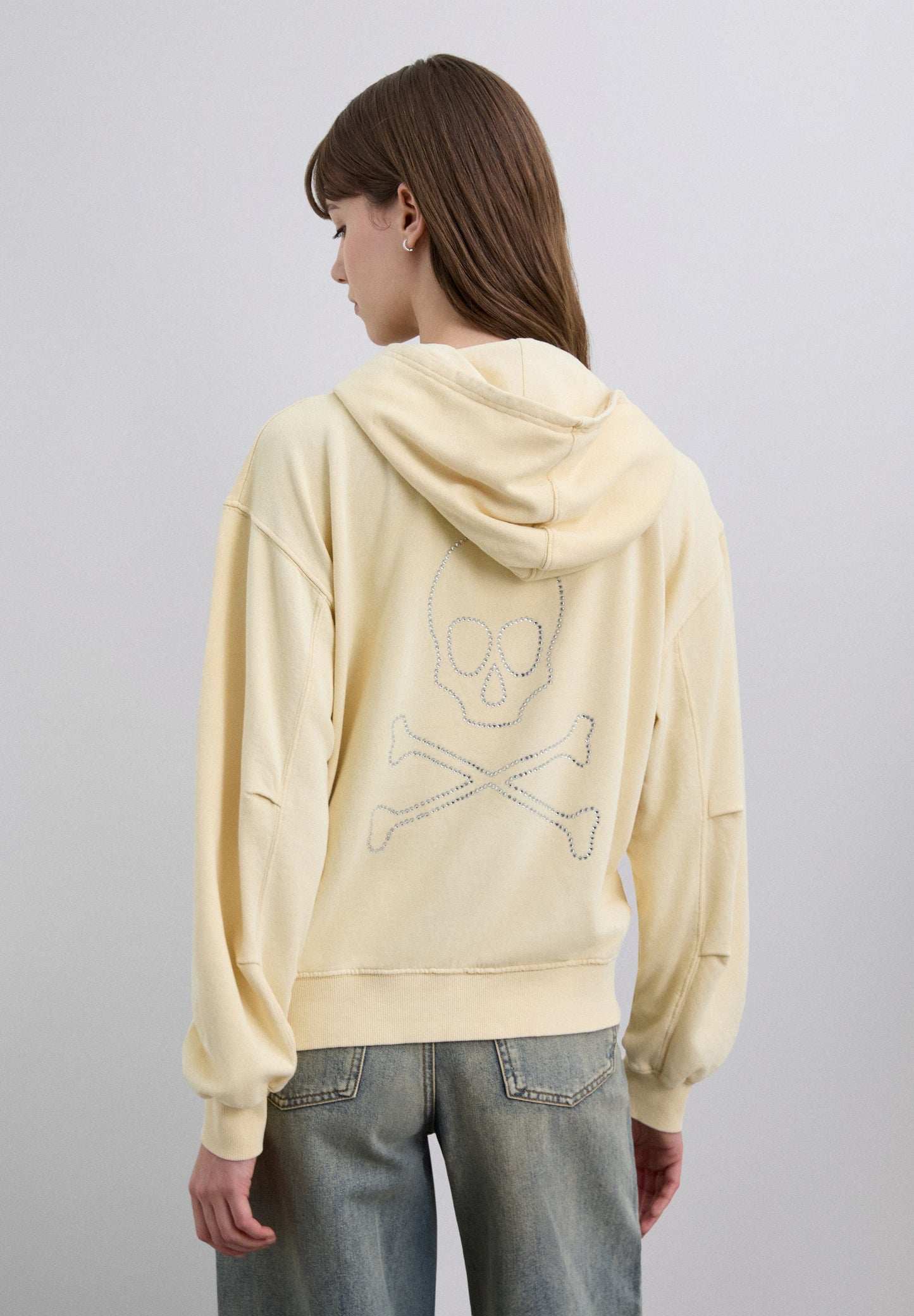 FADED SWEATSHIRT STUDDED SKULL