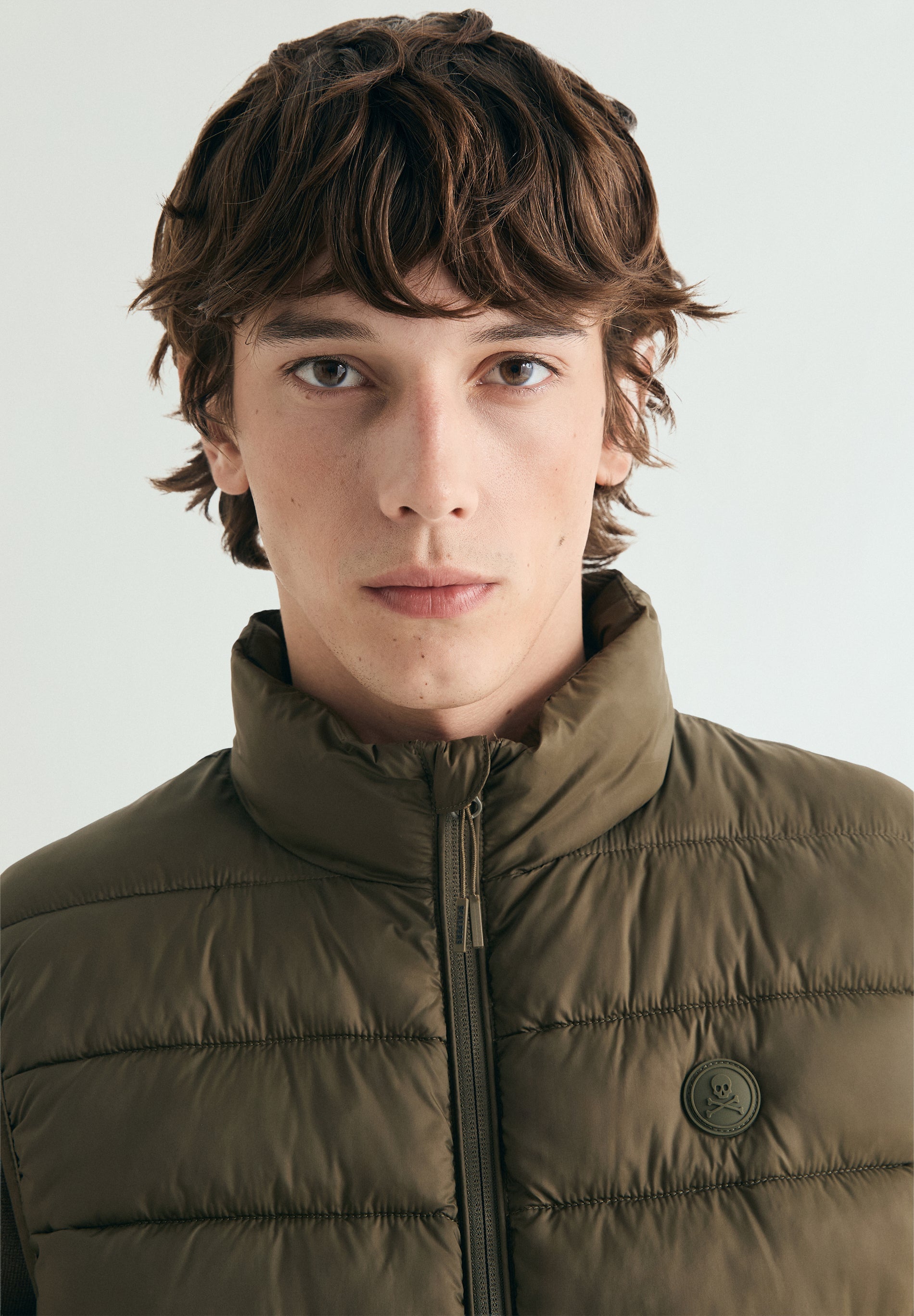 LIGHTWEIGHT PUFFER VEST