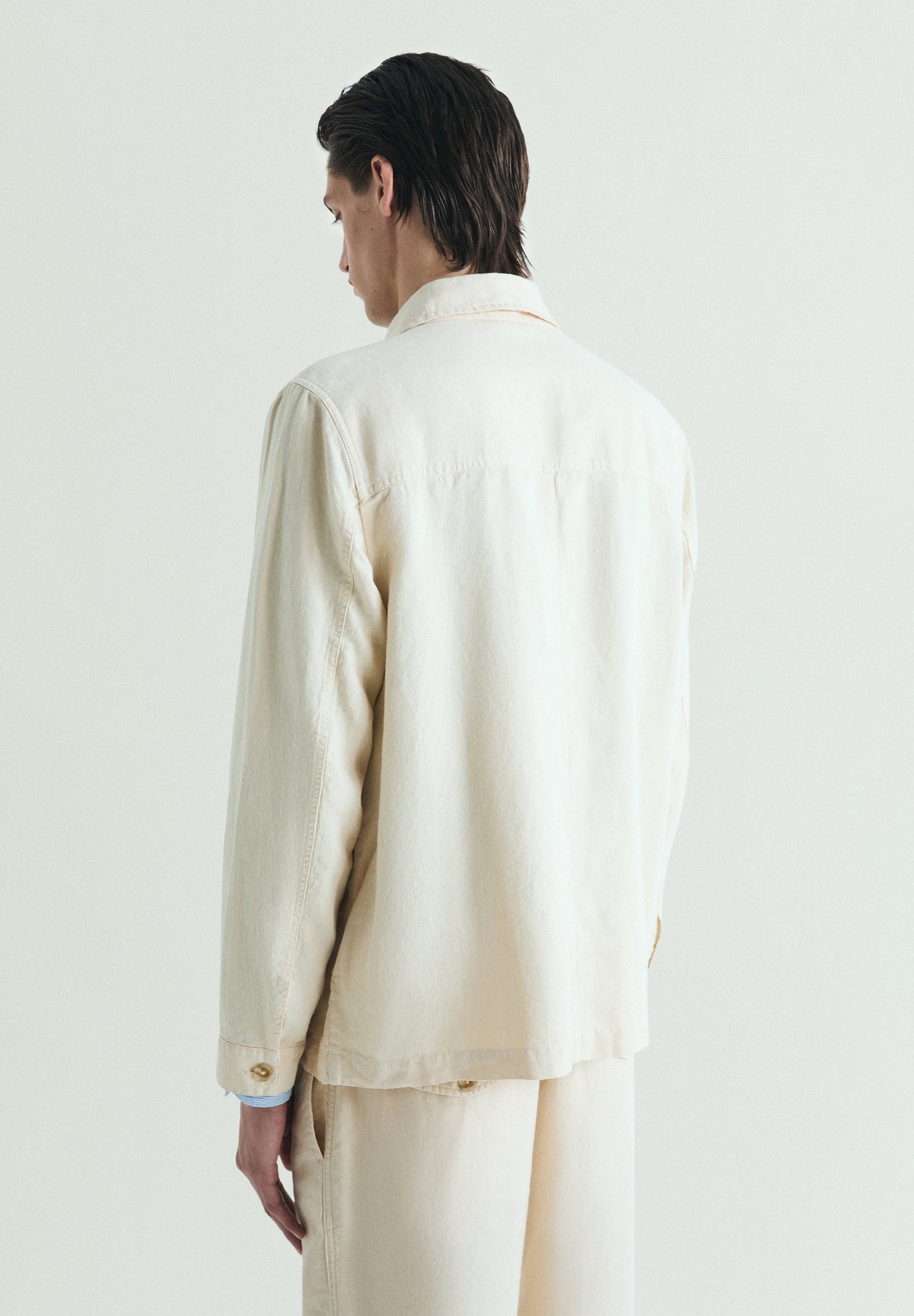 LINEN OVERSHIRT WITH POCKETS
