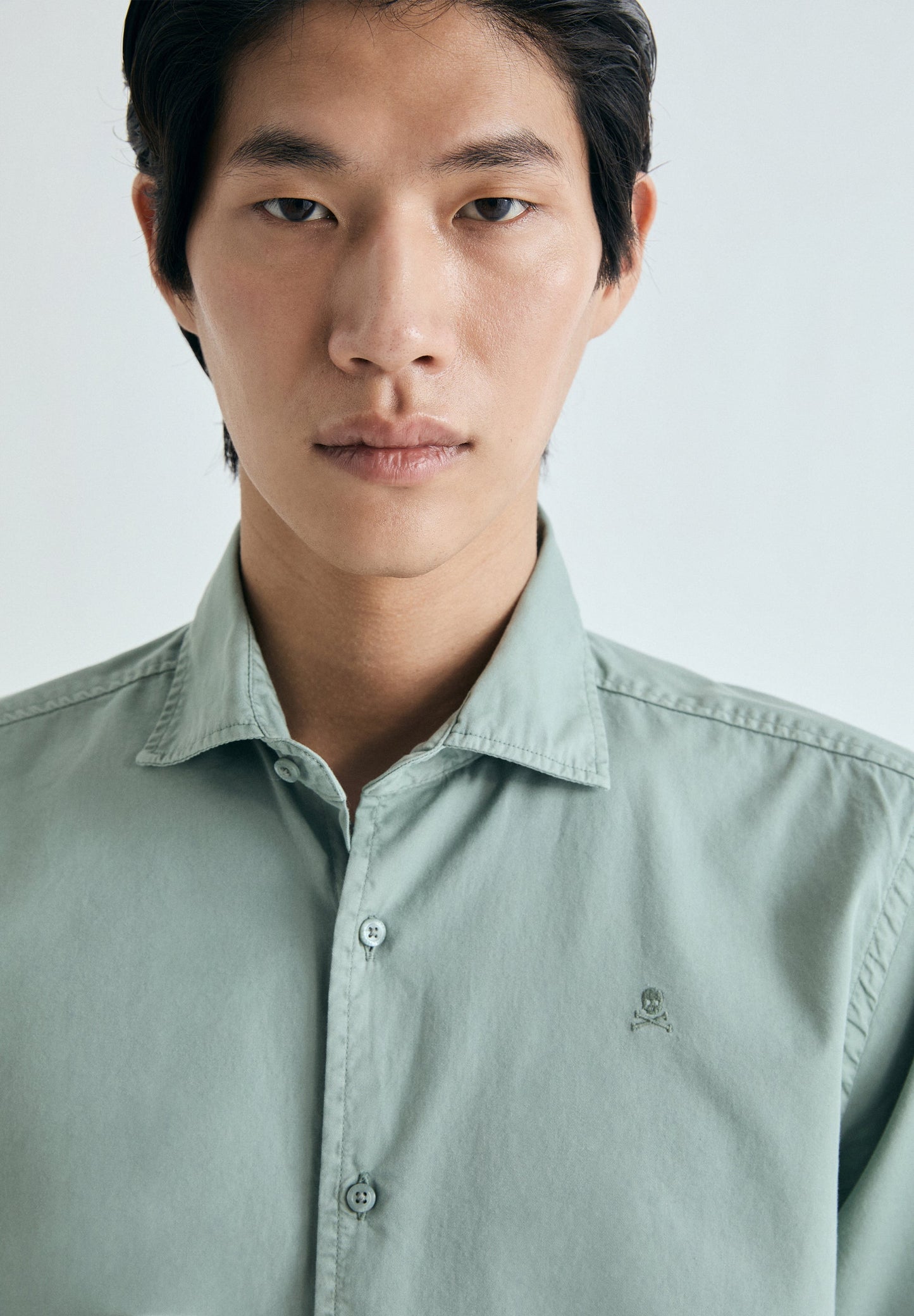 REGULAR FIT EMBROIDERED SHIRT