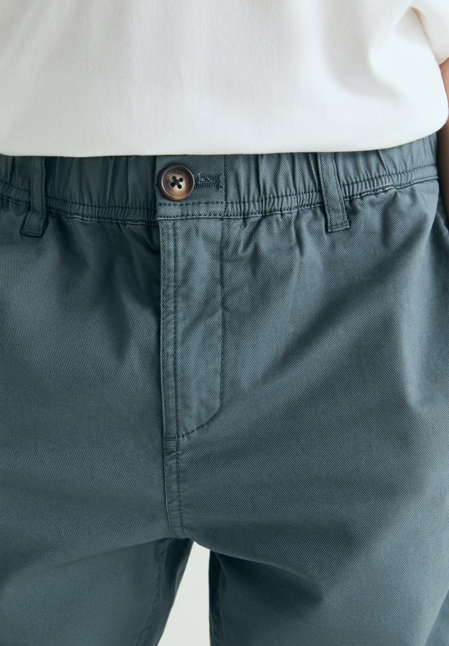 RELAXED FIT TROUSERS