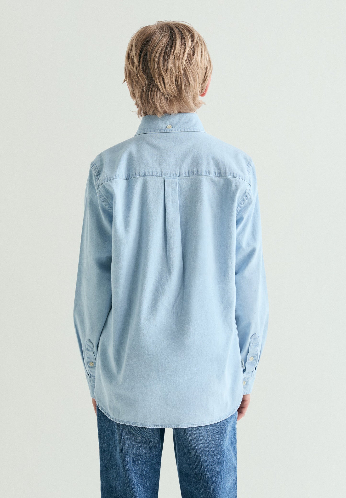BUTTON-DOWN COLLAR DENIM SHIRT