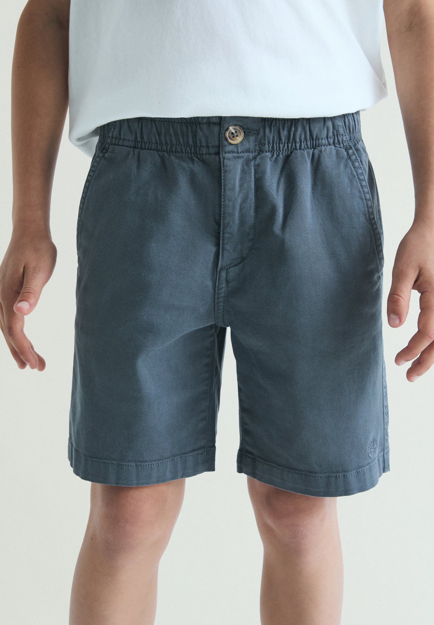 CLASSIC BERMUDA SHORTS