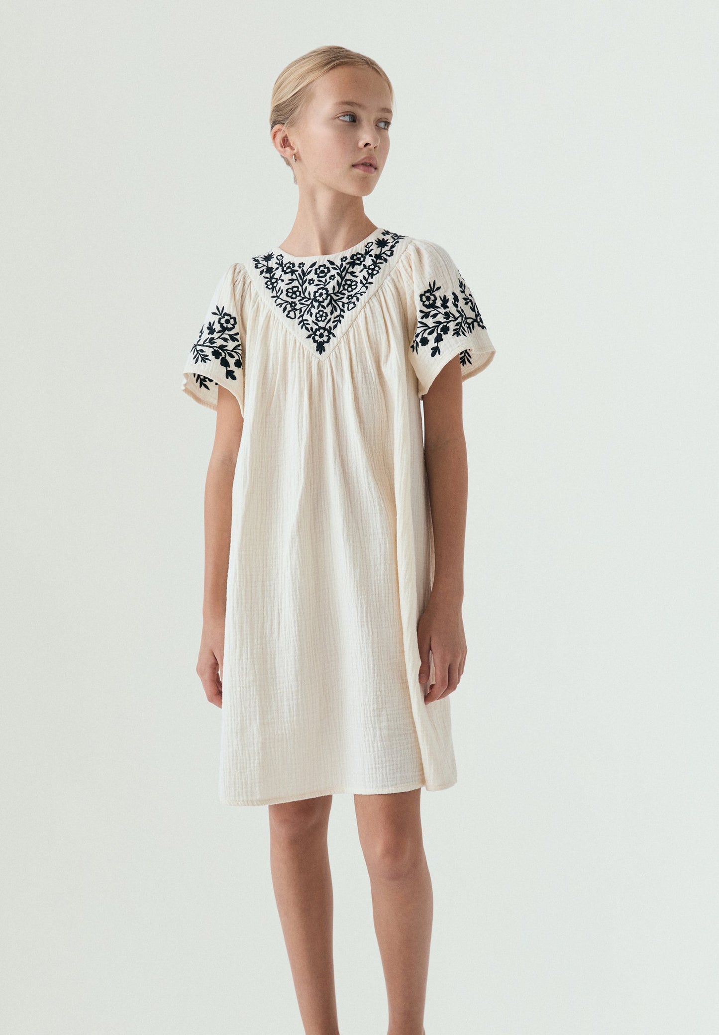 CONTRAST EMBROIDERED DRESS