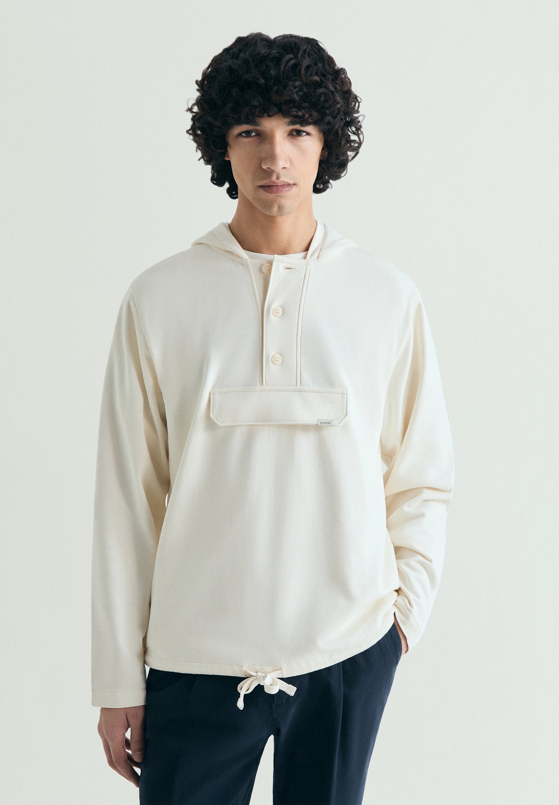 HOODIE WITH FRONT POCKET