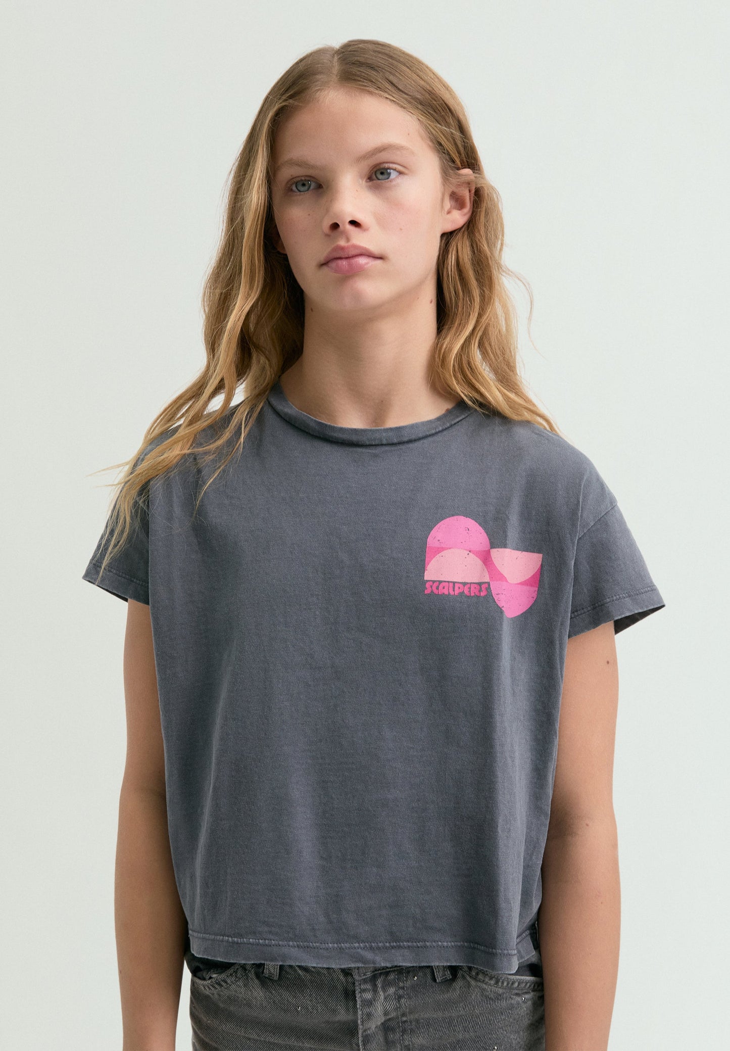 CONTRAST PRINT T-SHIRT