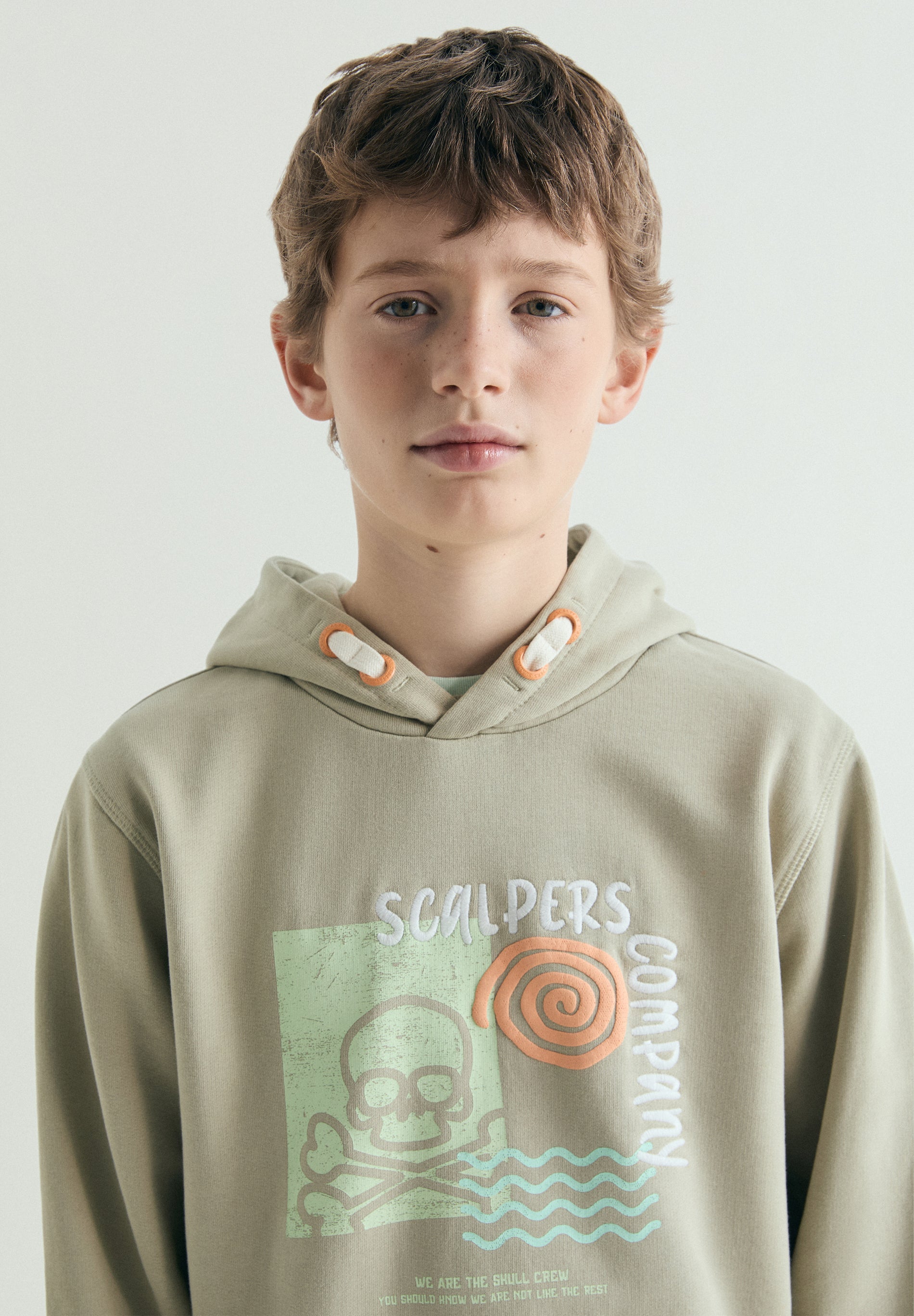 SKULL PRINT HOODIE