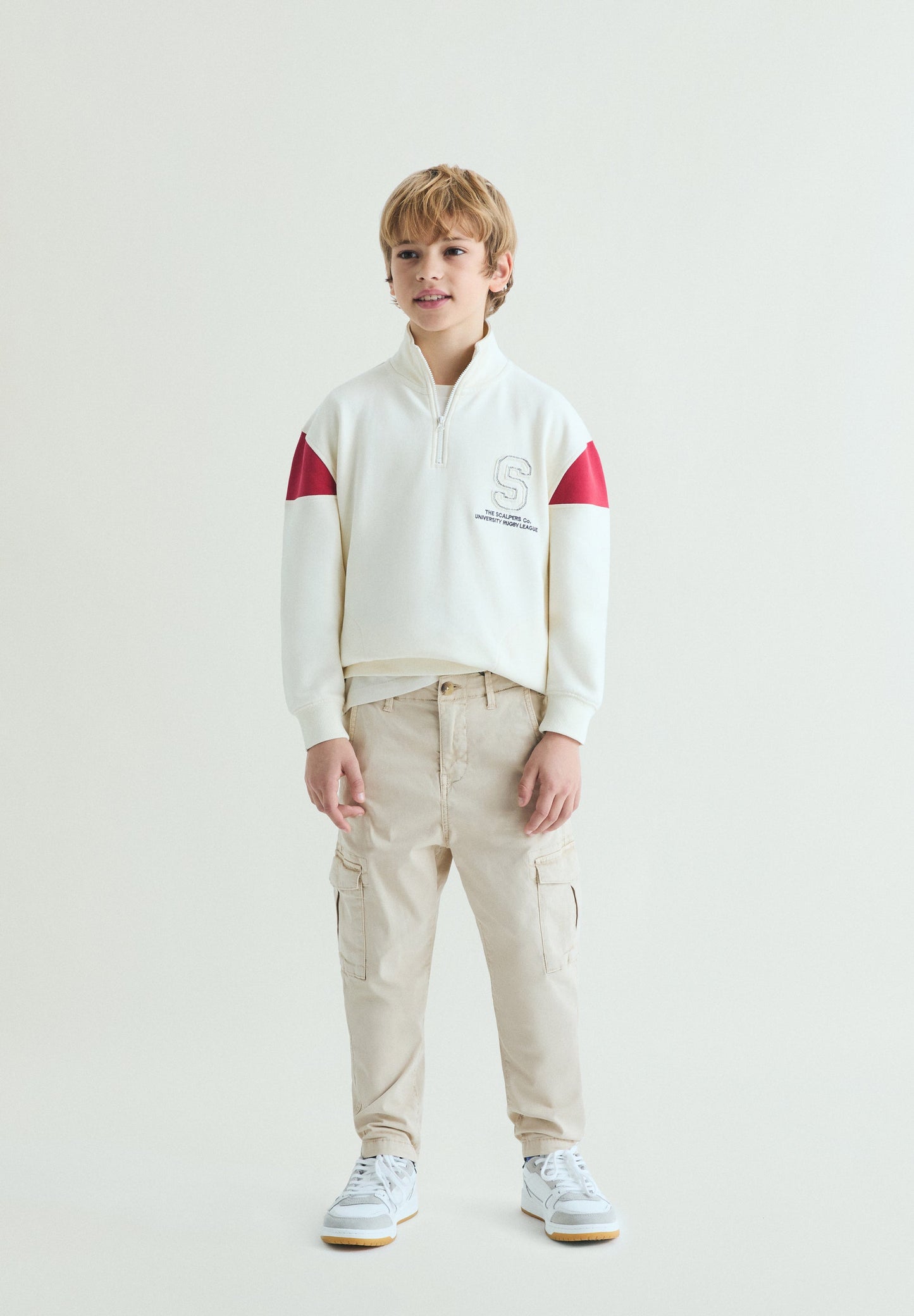 HIGH NECK ZIP-UP SWEATSHIRT