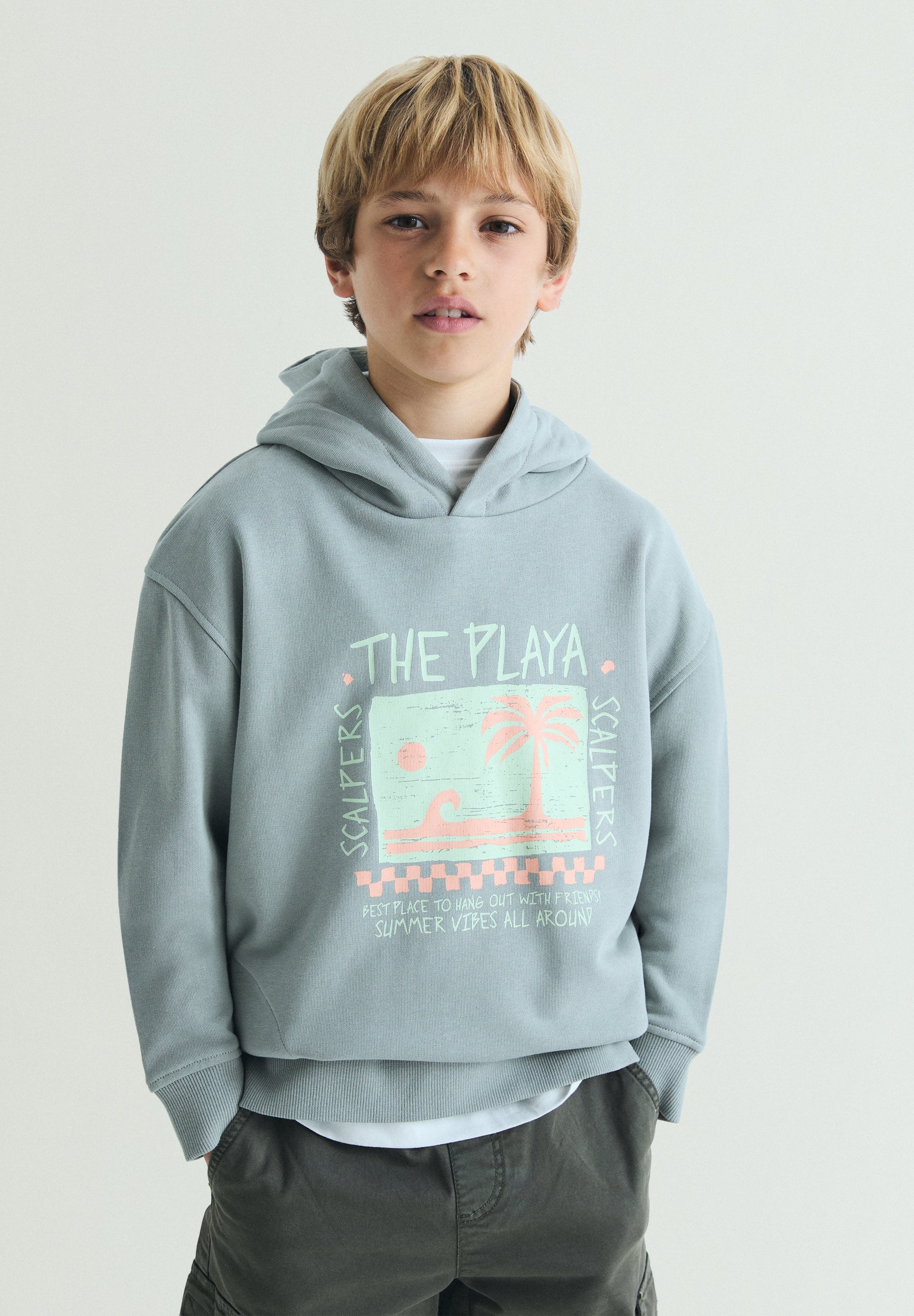 BEACH PRINT HOODIE