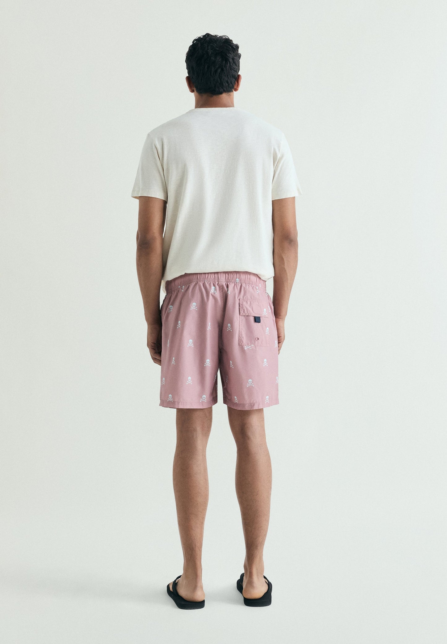 CONTRAST SKULL SWIMMING TRUNKS
