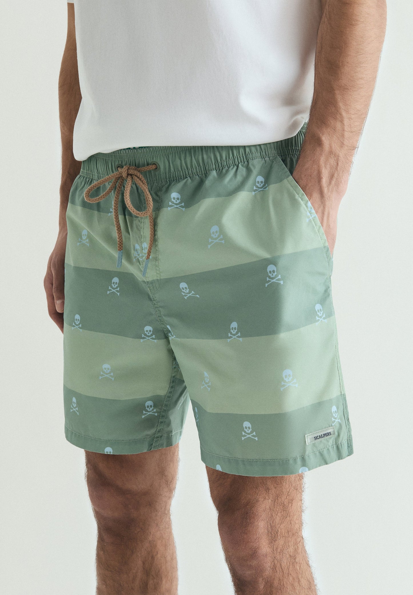 SKULL AND STRIPES SWIMMING TRUNKS