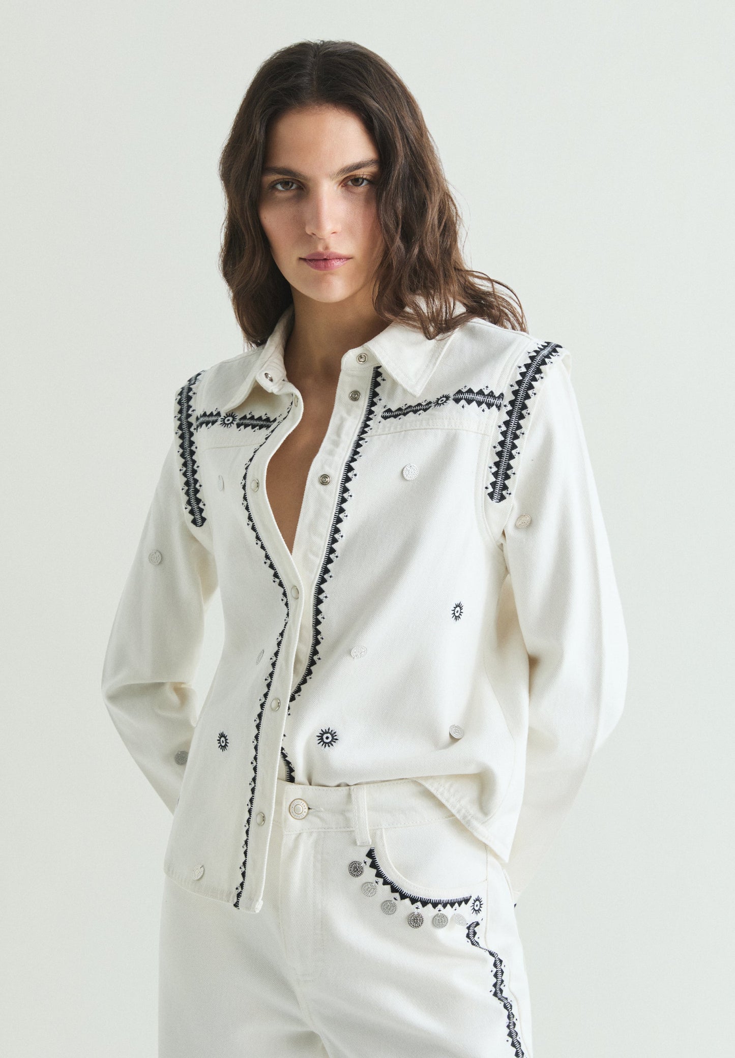 ETHNIC PRINT DENIM SHIRT