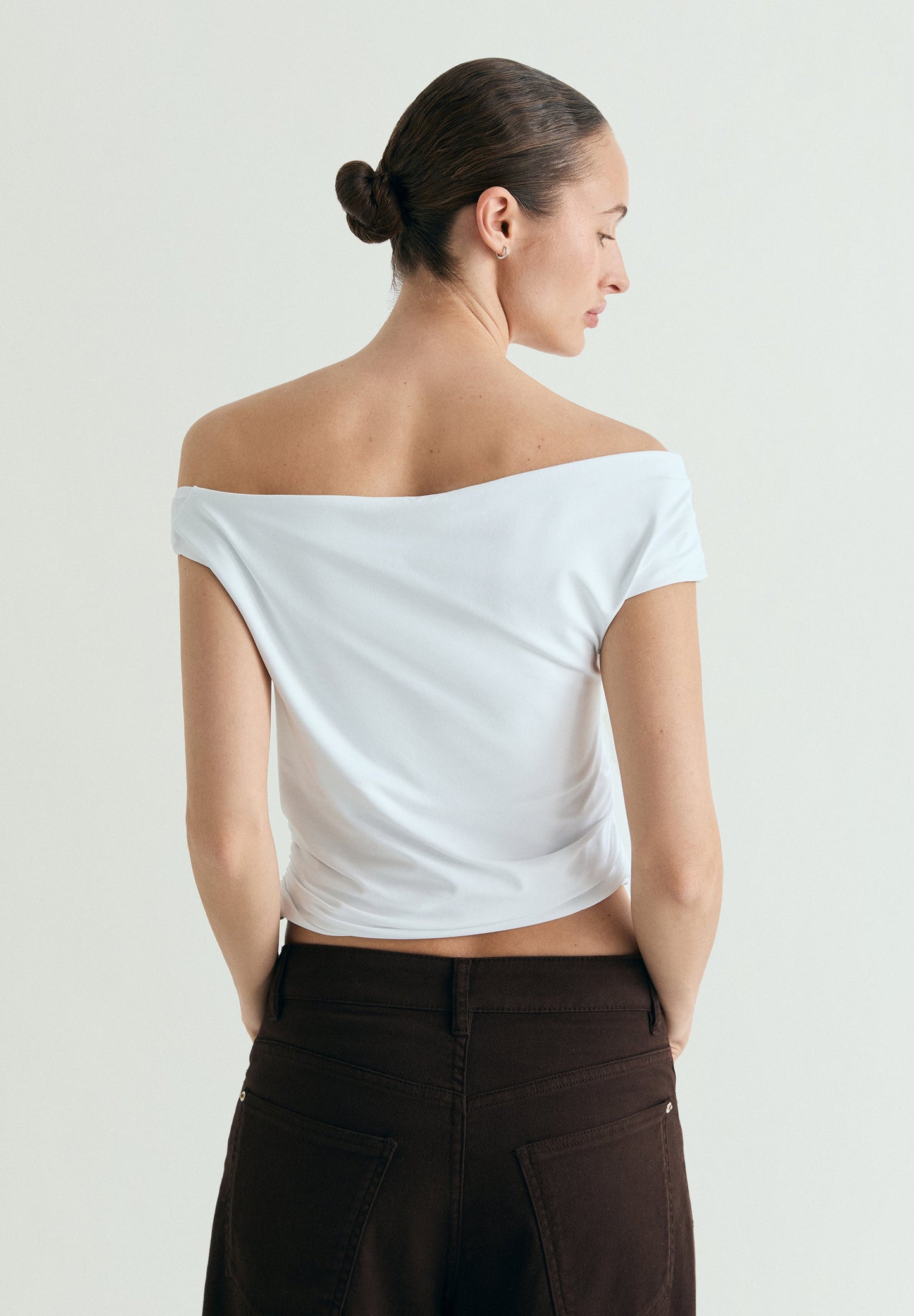 ASYMMETRIC DRAPED T-SHIRT