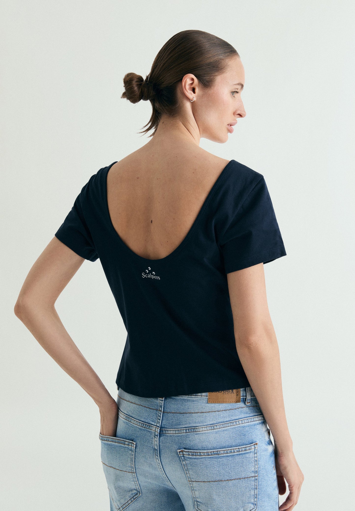 ROUND NECK T-SHIRT WITH BEADS