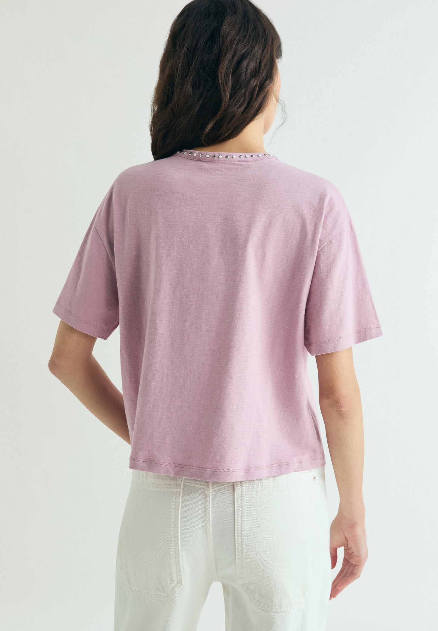 STUDDED T-SHIRT WITH POCKET
